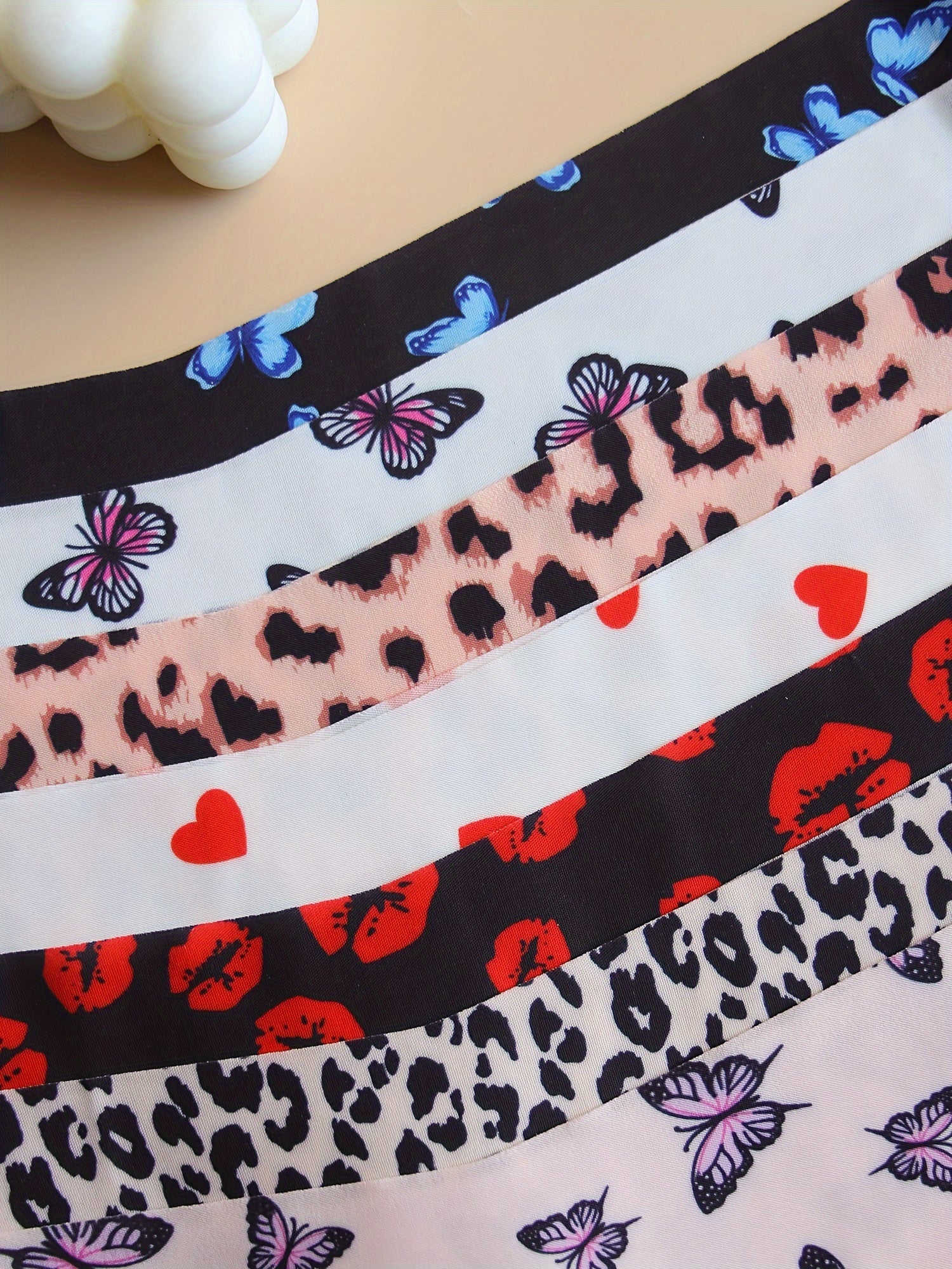 Seamless Thongs for Women Breathable Graphic Print Comfortable Underwear