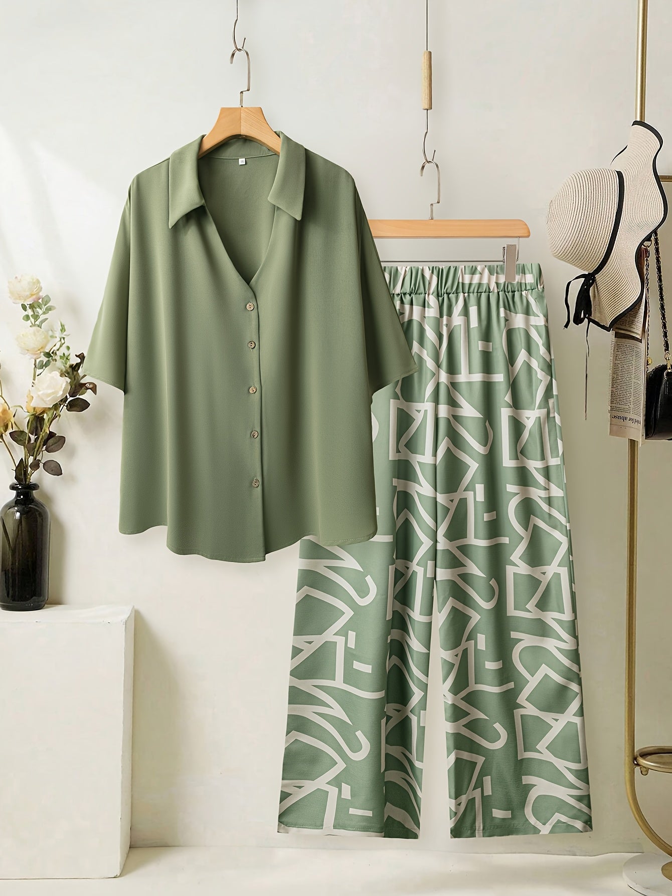 Women's Large Size Geometric Pattern Polyester Two-Piece Set Shirt and Pants