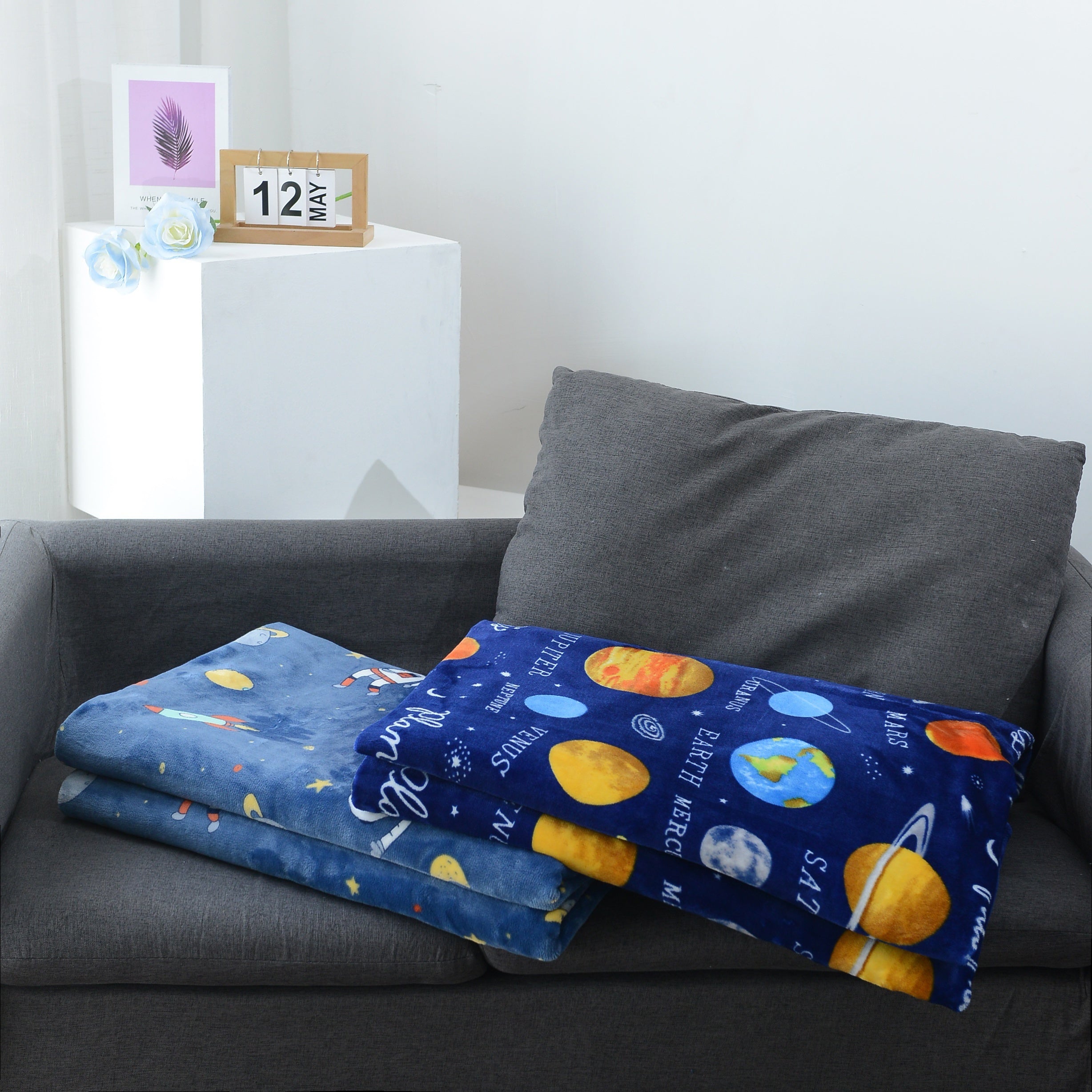 Cozy Reversible Astronaut Flannel Throw Blanket for Couch Bed Travel Galaxy Theme