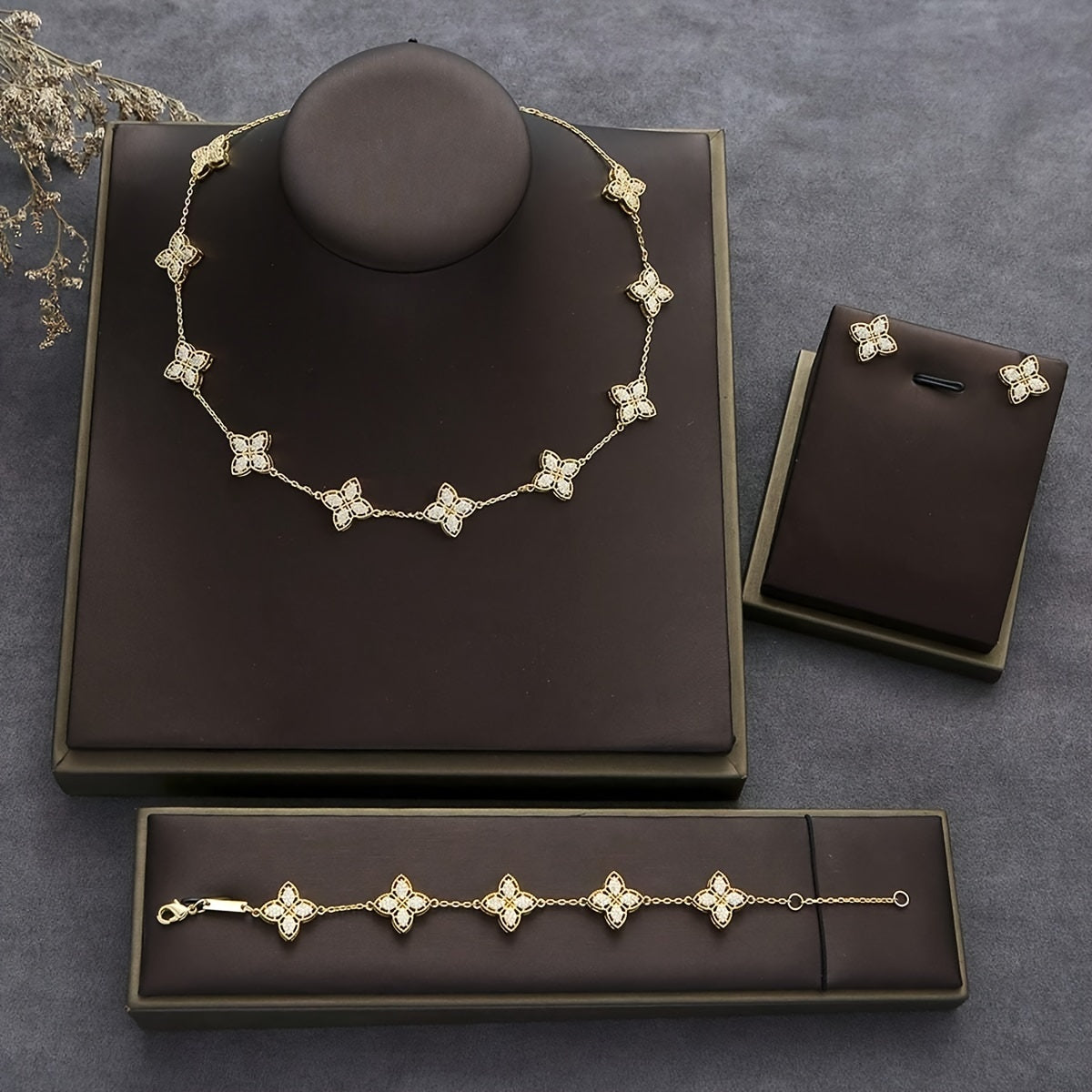 Women's Jewelry Set Cubic Zirconia Four-Leaf Flower Necklace Earrings Bracelet White Gold Plated