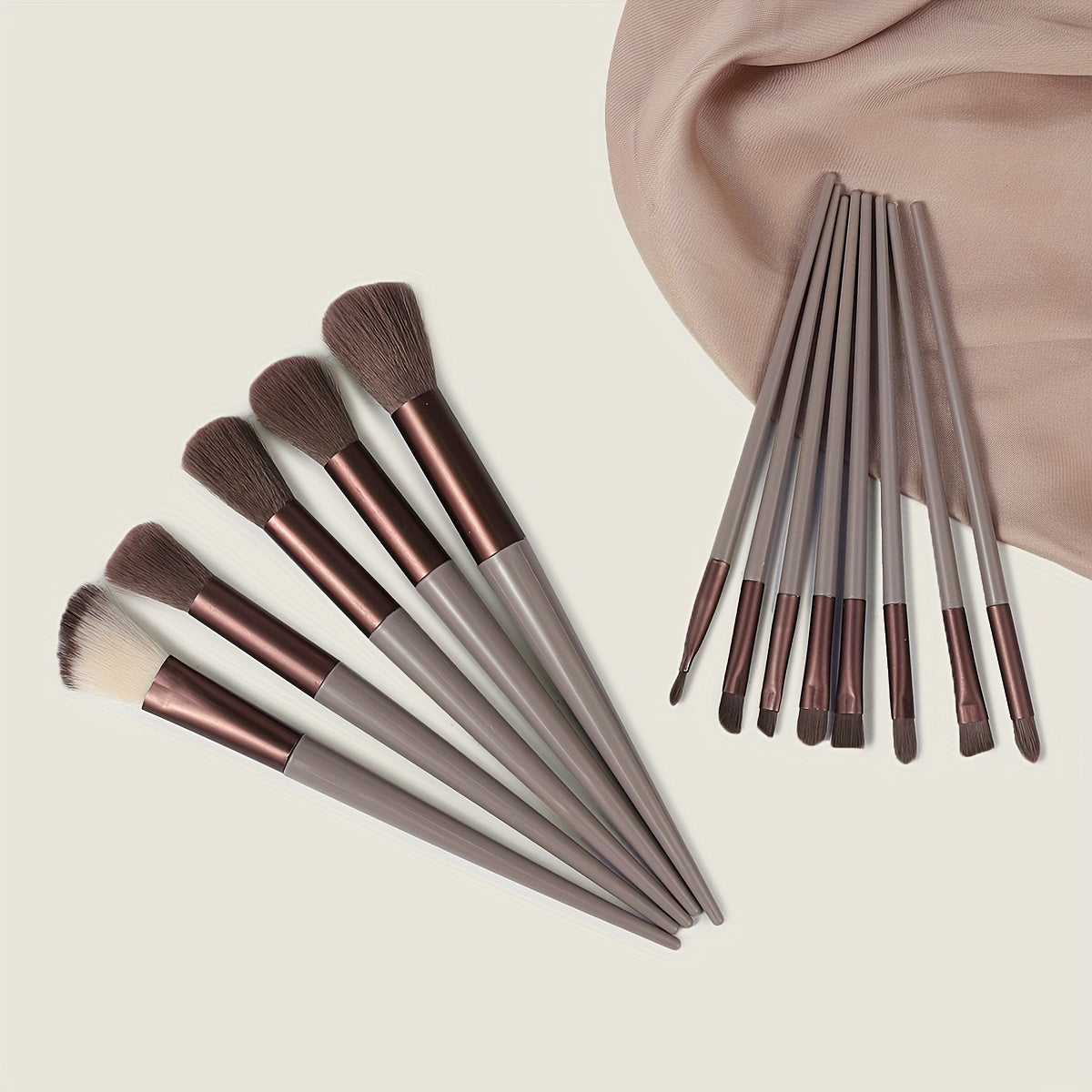 13-Piece Makeup Brush Set with Ultra-Soft Quick-Dry Bristles and Fabric Storage Bag
