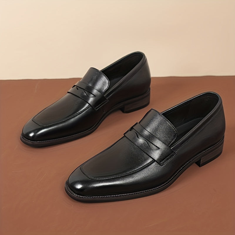 Men's Cow Leather Slip-On Loafers with Rubber Sole and Round Toe for All Seasons