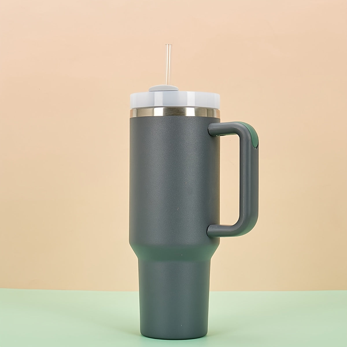 Stainless Steel Isitiladigan Sayohat Tumbleri 30oz Sportlar Yashash Joyi Avtomobil Kuboki