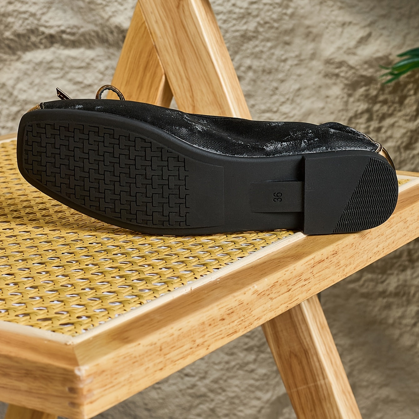 Zapatos planos de ballet negros para mujer con lazo dorado, zapatos sin cordones