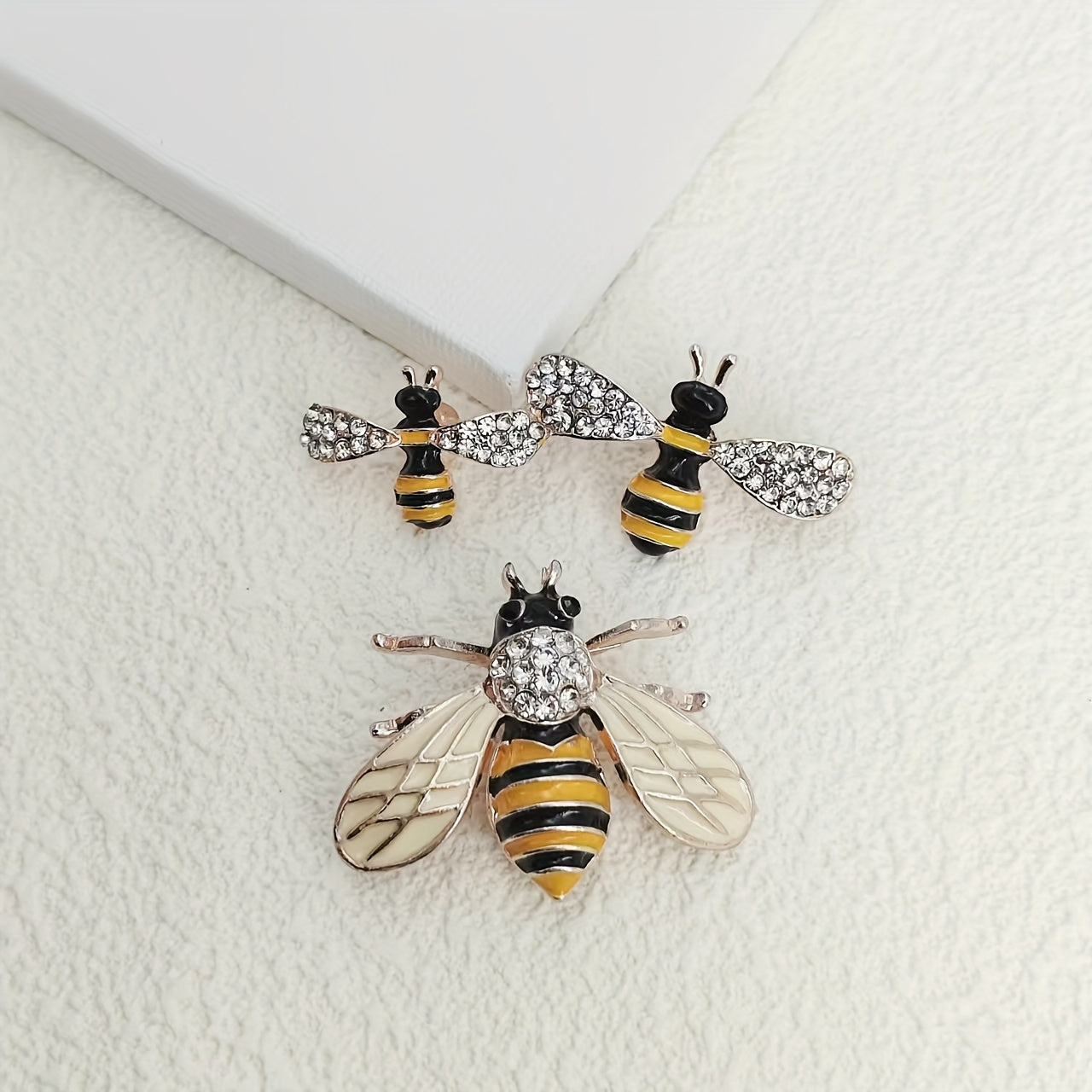 Enamel Dripping Oil Bee Brooch Set for Women Jewelry Accessories