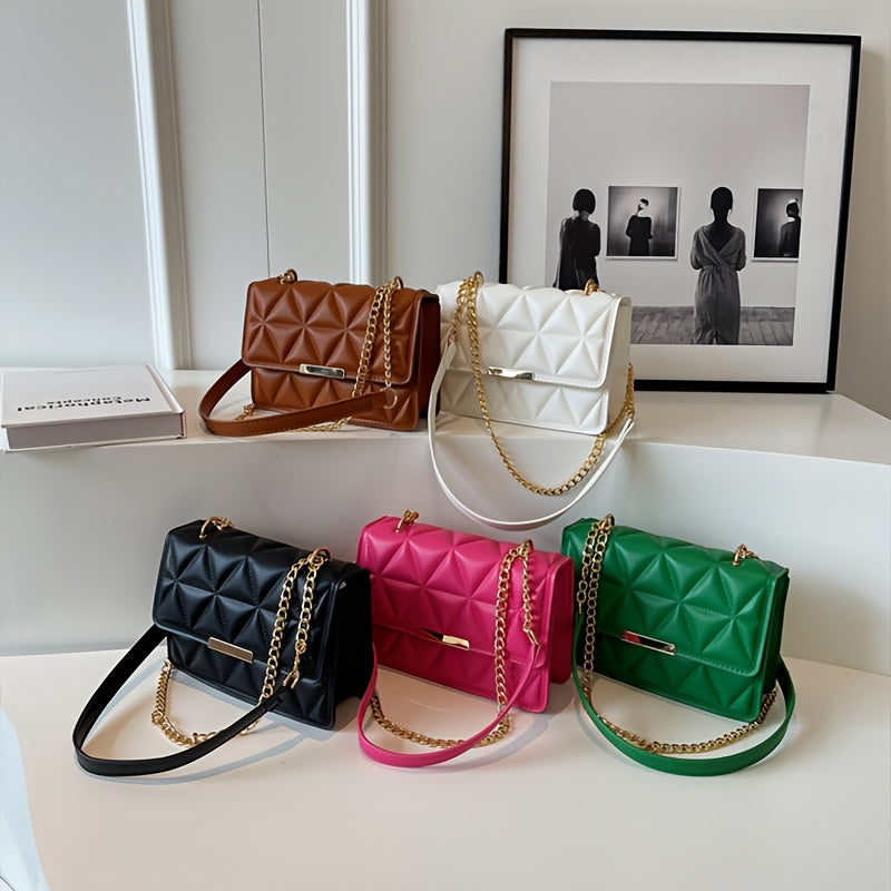 Стильная мини-сумка через плечо для женщин с цепочным ремешком, шикарный черный стеганый дизайн, легкий PU-материал, просторный интерьер, включает в себя монетницу, идеально подходит для повседневного использования.