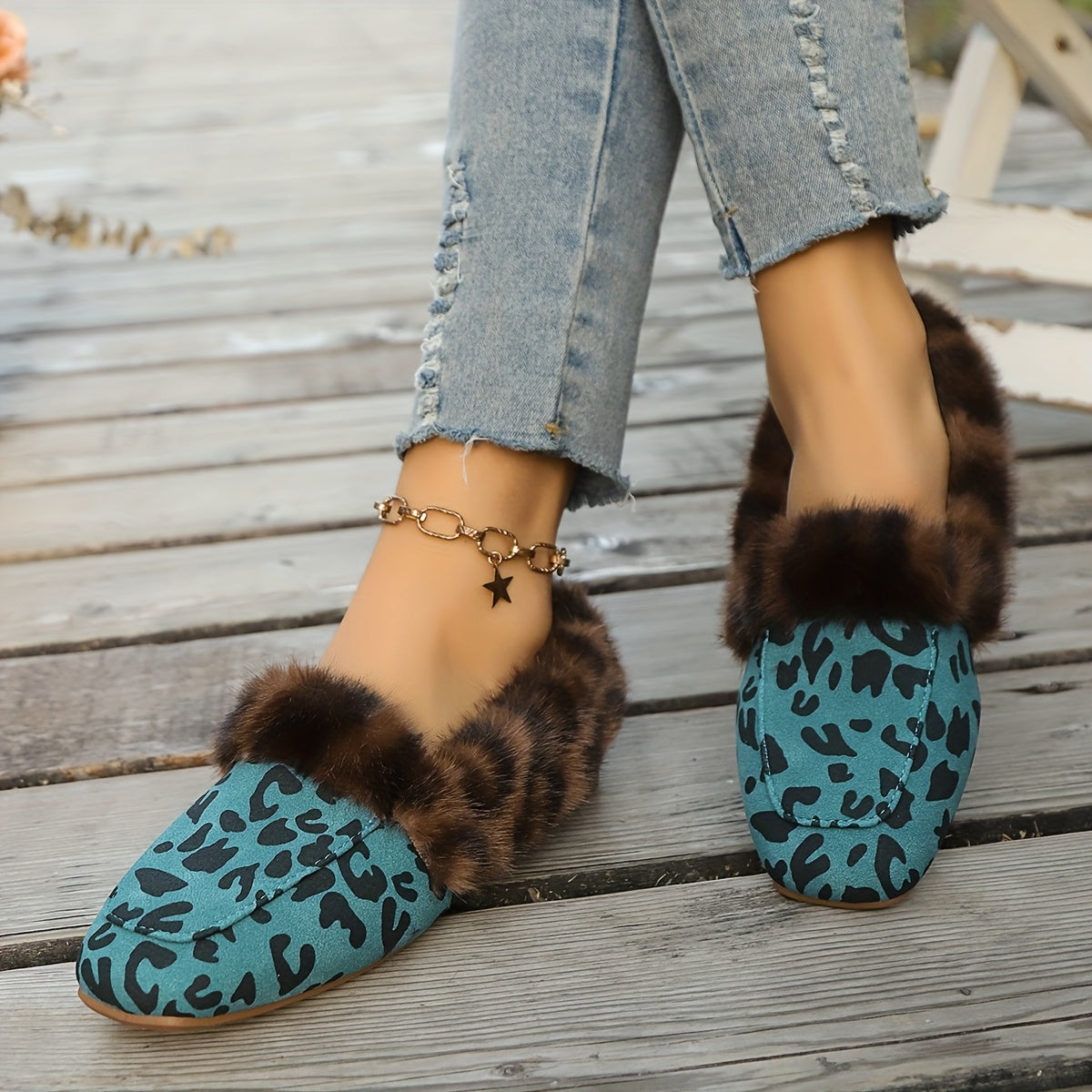 Women’s Leopard Print Plush Slippers Warm Faux Fur Indoor Shoes