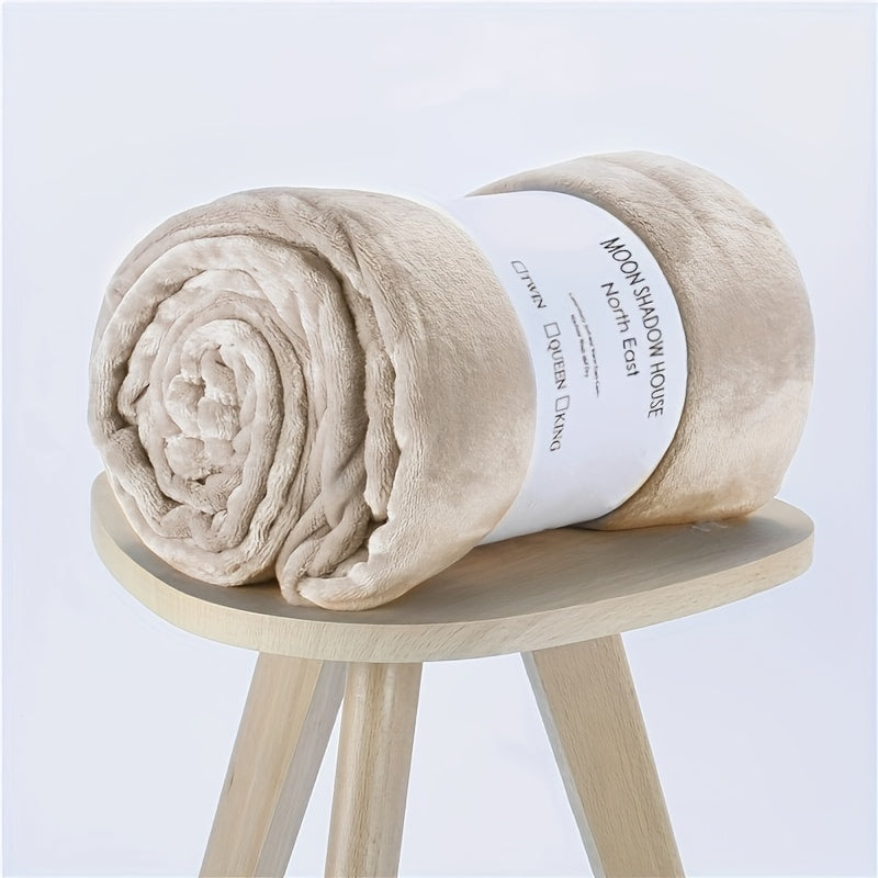 Fleece Blanket for Couch Solid Color 300GSM Soft Fuzzy Cozy All Seasons