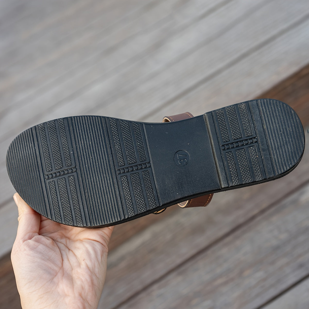 Women's Flat Slip-Ons Indoor Outdoor Sandals Durable PU Sole