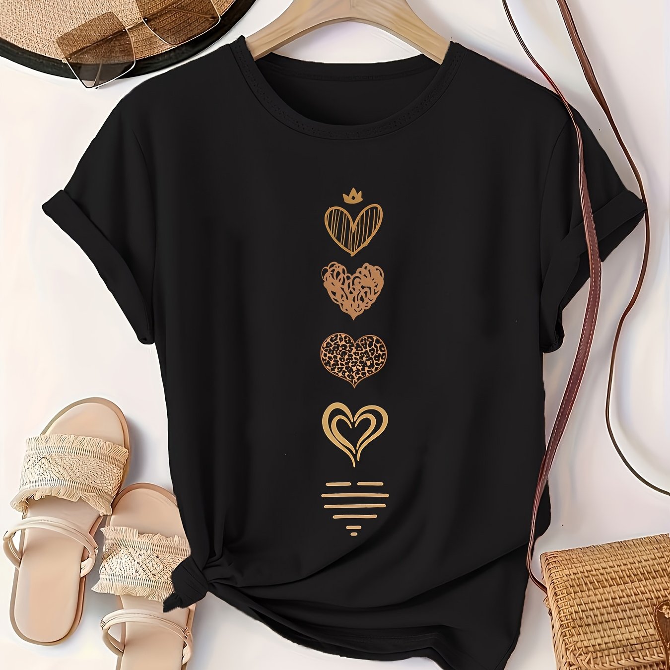 Women's Plus Size Black Short Sleeve T-Shirt with Golden Heart Print