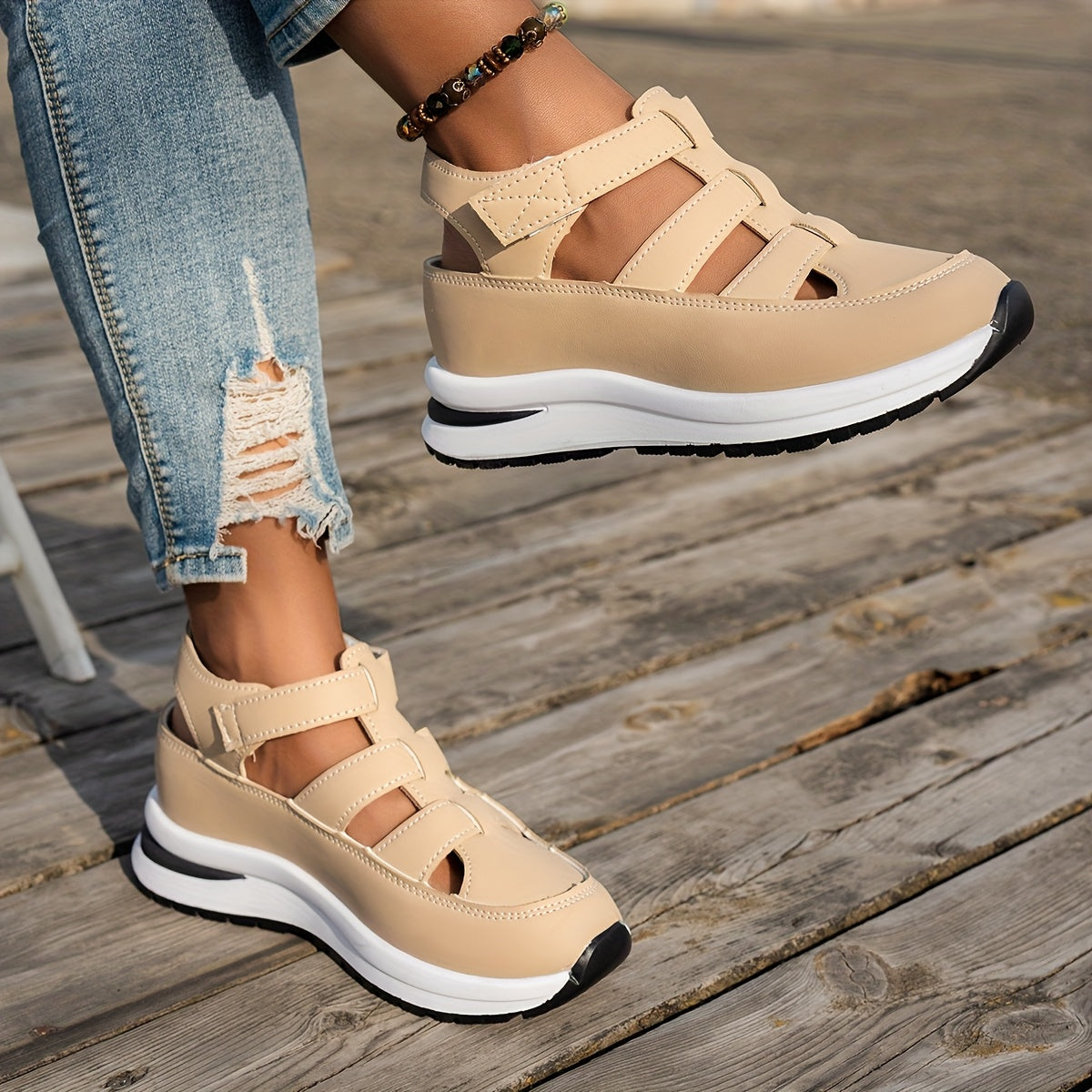 Women's White Casual Sneakers Lightweight Bouncy Soles for Outdoors