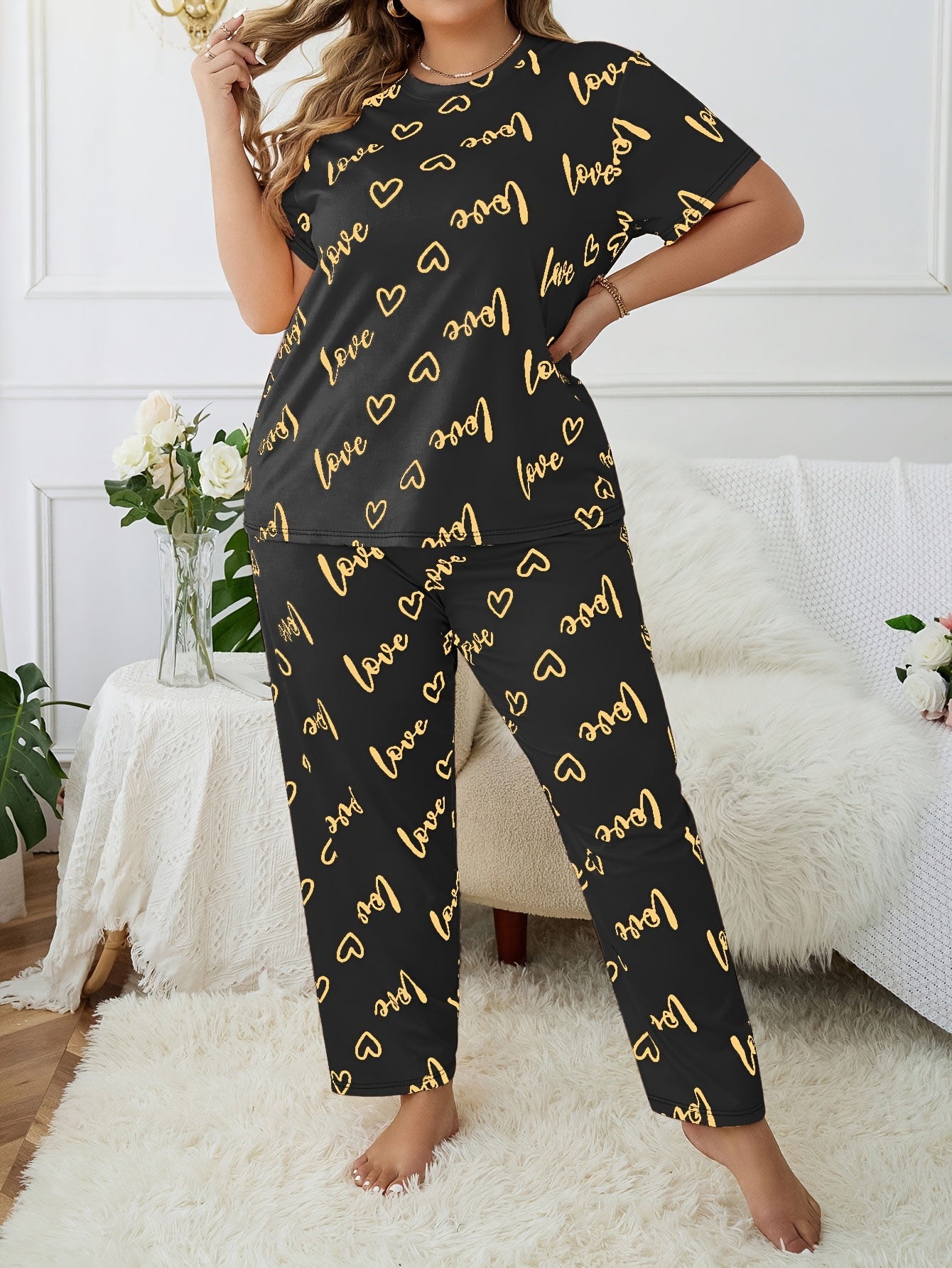 Plus Size Cozy Pajama Set Women Polyester Black with Gold Heart Print