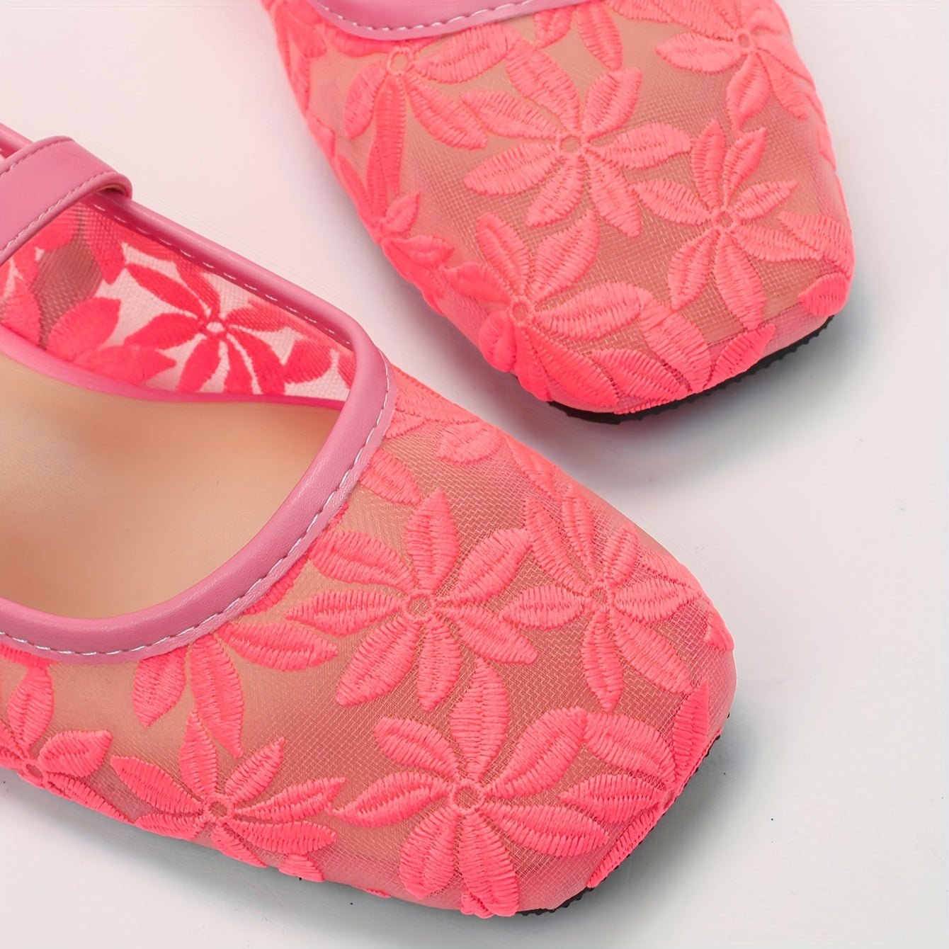 Women's White Ballet Flats with Floral Embroidery Breathable Mesh Square Toe