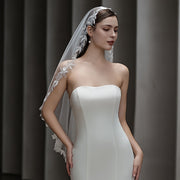 Velo de novia con detalles de encaje francés, accesorio de boda de poliéster