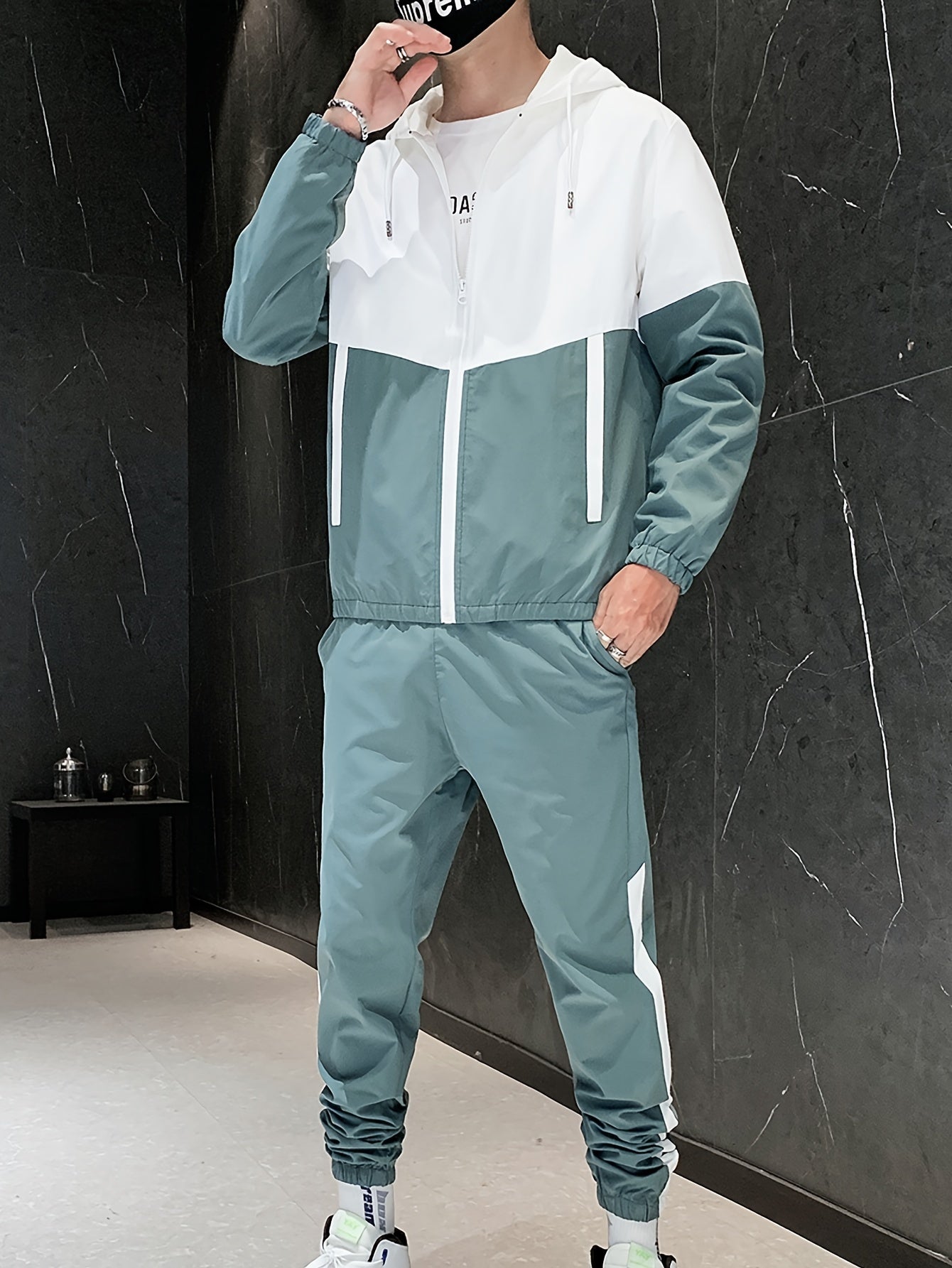 Men's Green and White Woven Polyester Sportswear Set Hooded Jacket and Pants for Running Golf Hiking