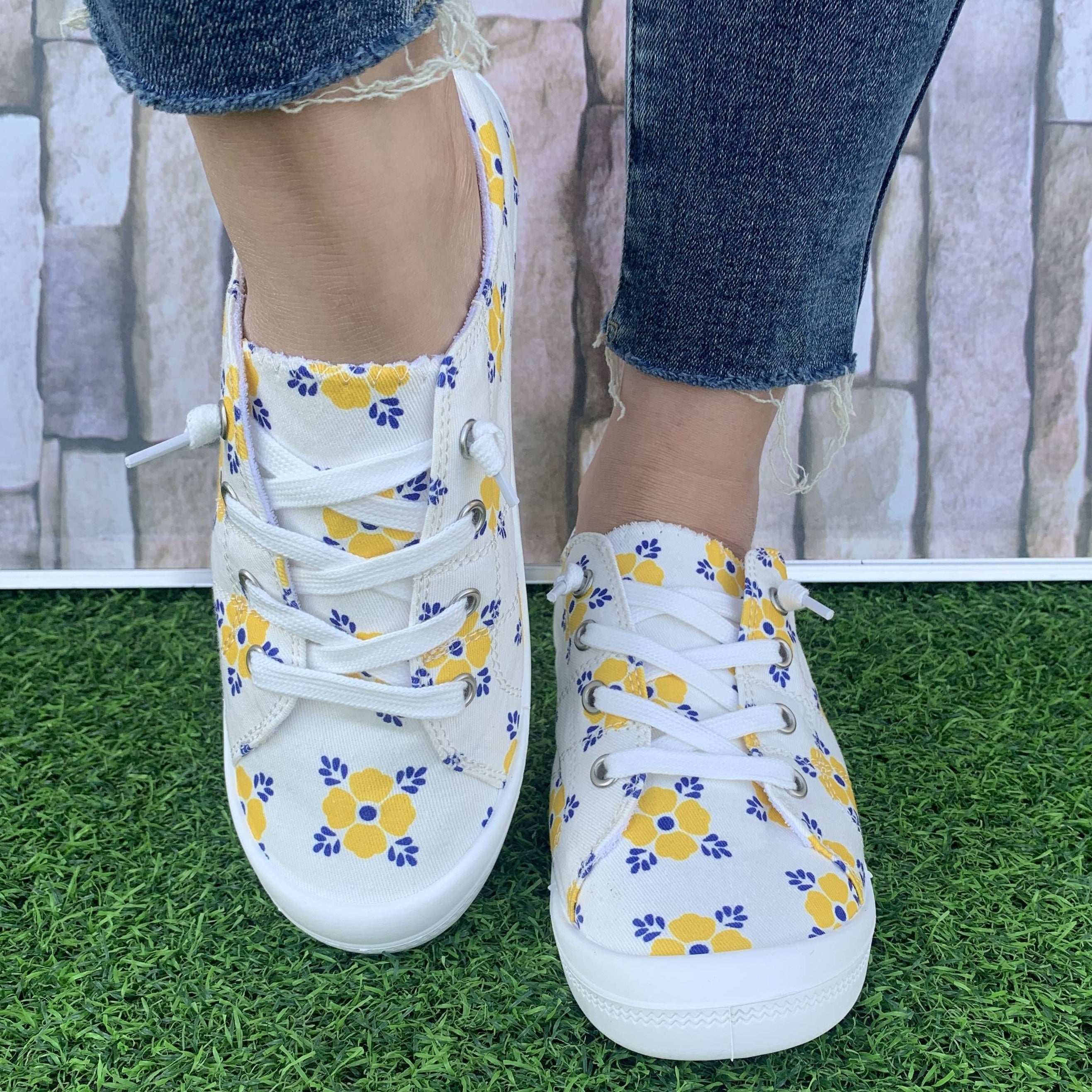 Women's Sunflower Slip-On Casual Shoes Soft Sole All-Season Comfort