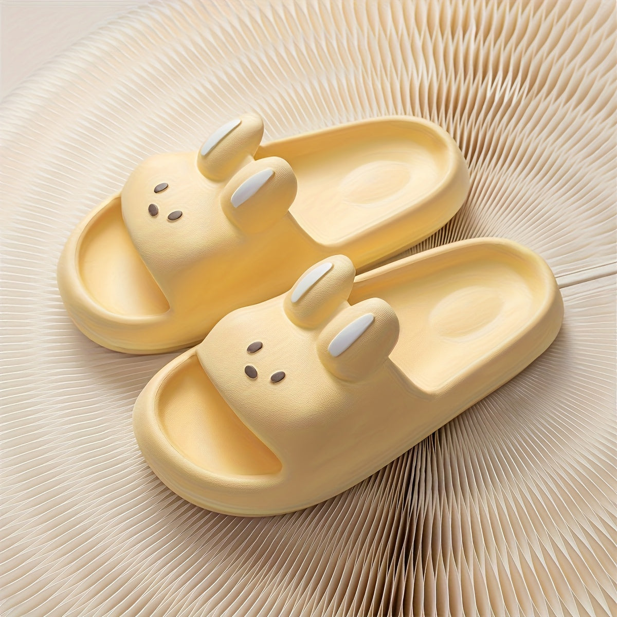 Kids' Summer Slides with Cartoon Bear Design Non-Slip EVA Sole for Boys and Girls
