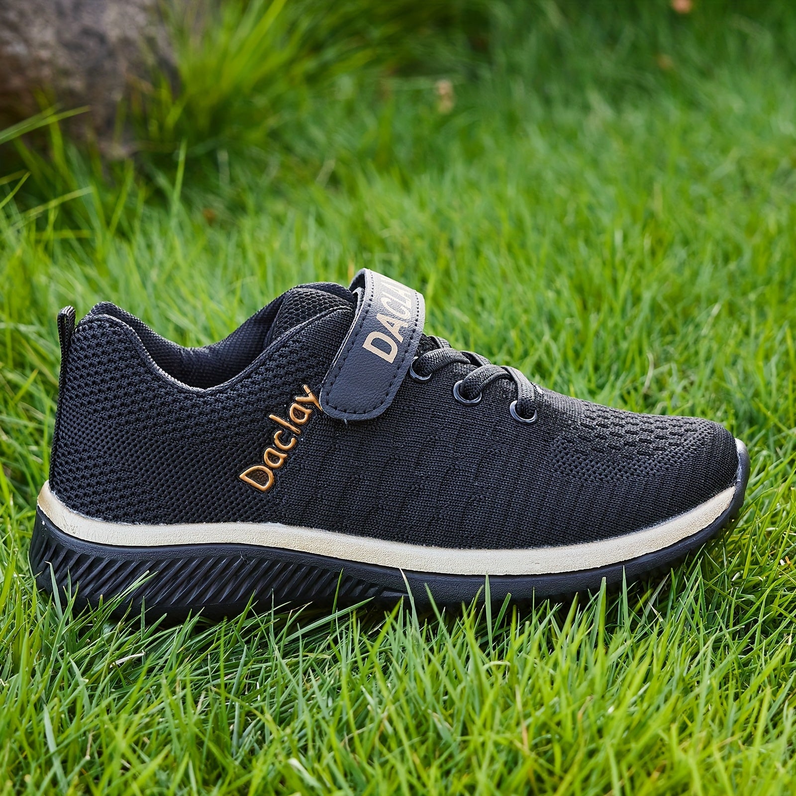 Unisex Youth Lightweight Fabric Sneakers with Tassel for Running Hiking Outdoor