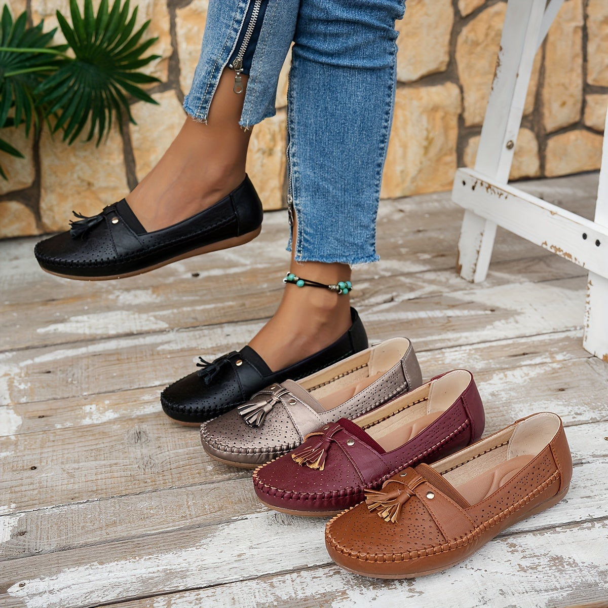 Women's Flat Loafers Lightweight Comfortable Butterfly Embellished Plus Size