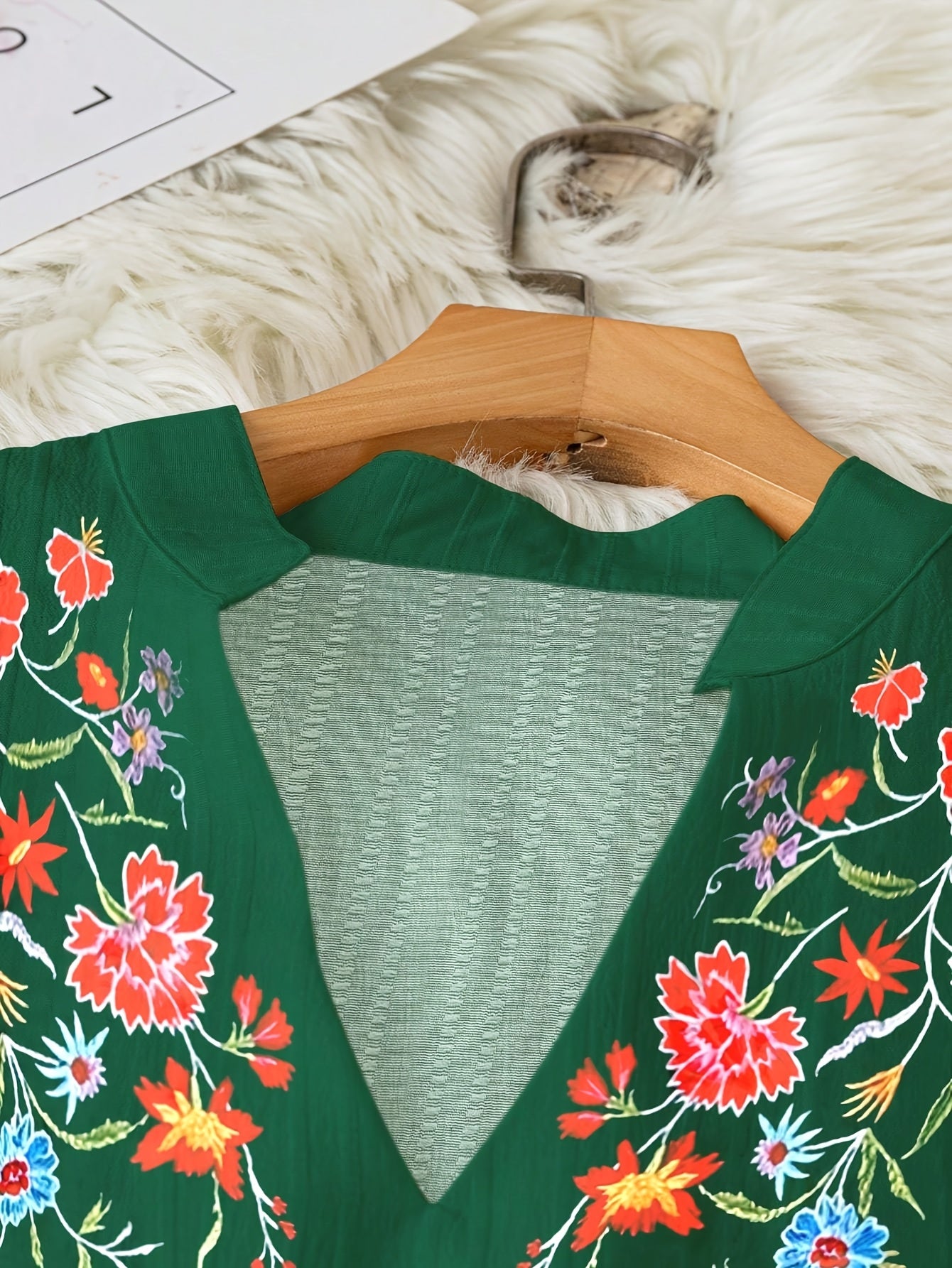 Plus Size Women's Floral Print V-Neck Short Sleeve Blouse Casual Summer White Top