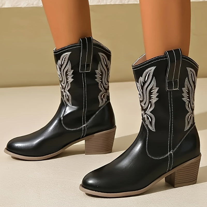 Женские сапоги-ковбои до середины икры с заостренным носком и массивным каблуком, кожаные, всесезонные