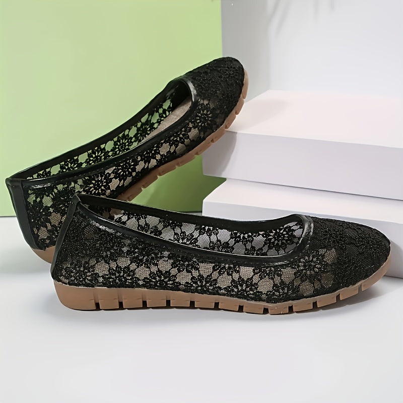 Women Elderly Mesh Slip-On Shoes Breathable Floral Pattern All-Season