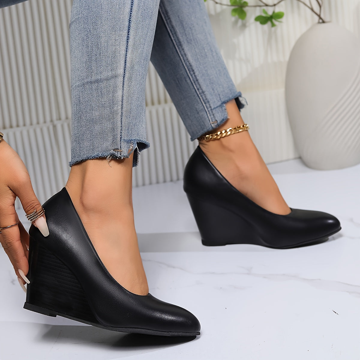 Women's Solid Color Slip-On Shoes with Wedge and Point Toe