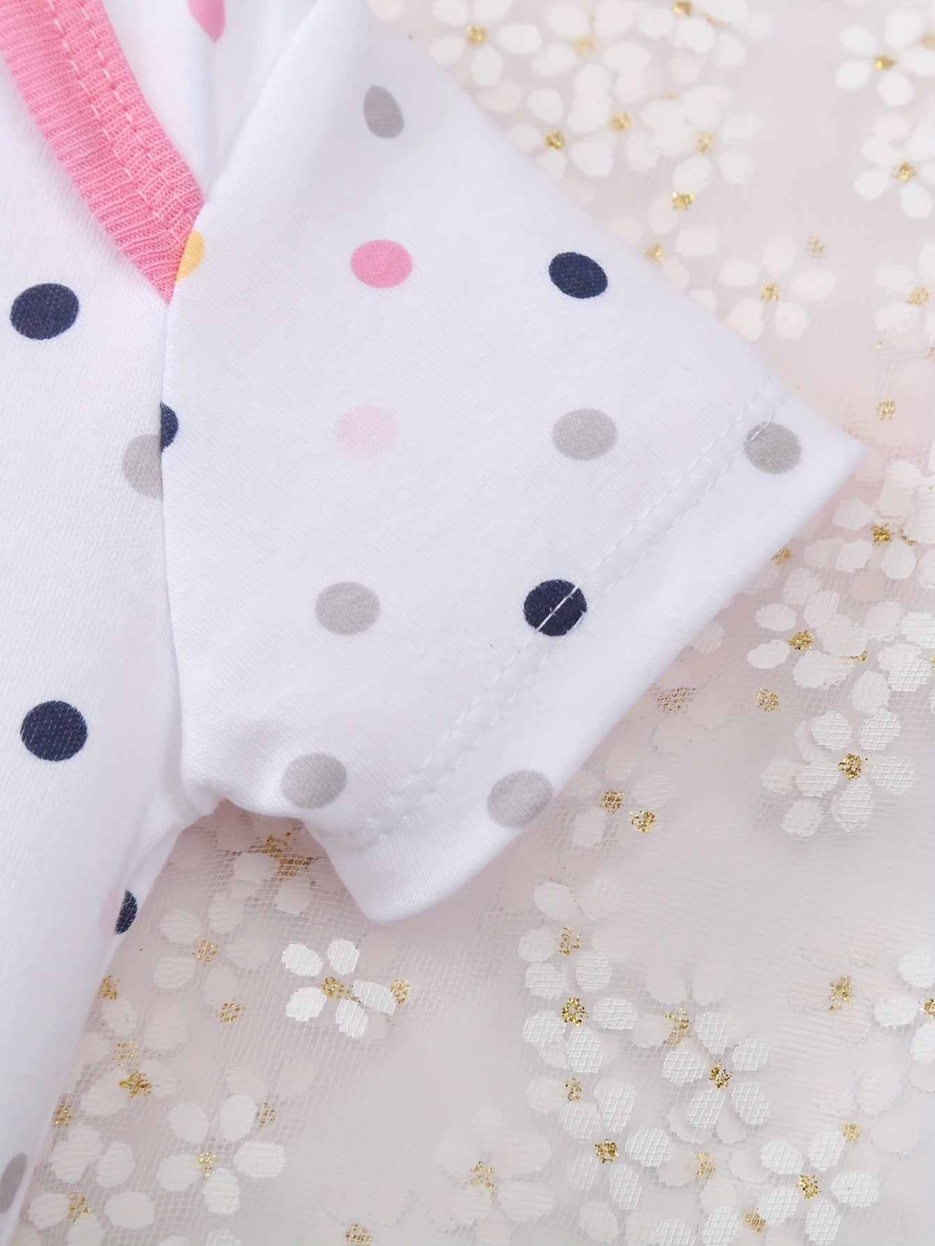 Conjunto de 5 bodies de algodón para bebé niña con petos de manga corta con bordado y patrón floral