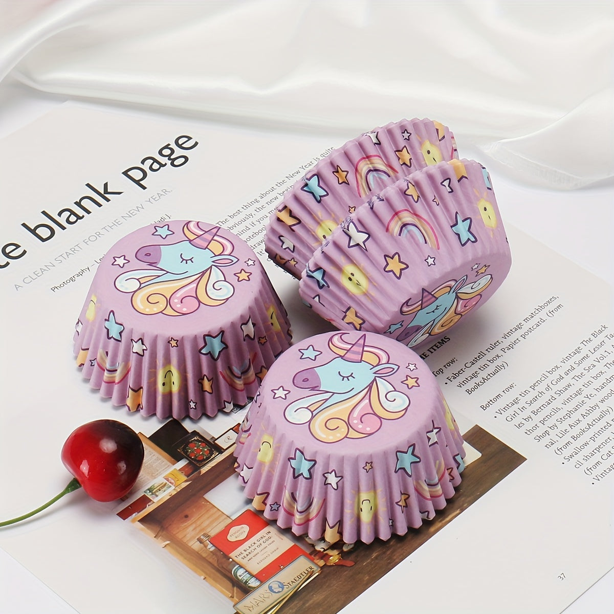 Pack of 100 Colorful Unicorn Pattern Muffin Cups Disposable Cupcake Liners Baking Molds
