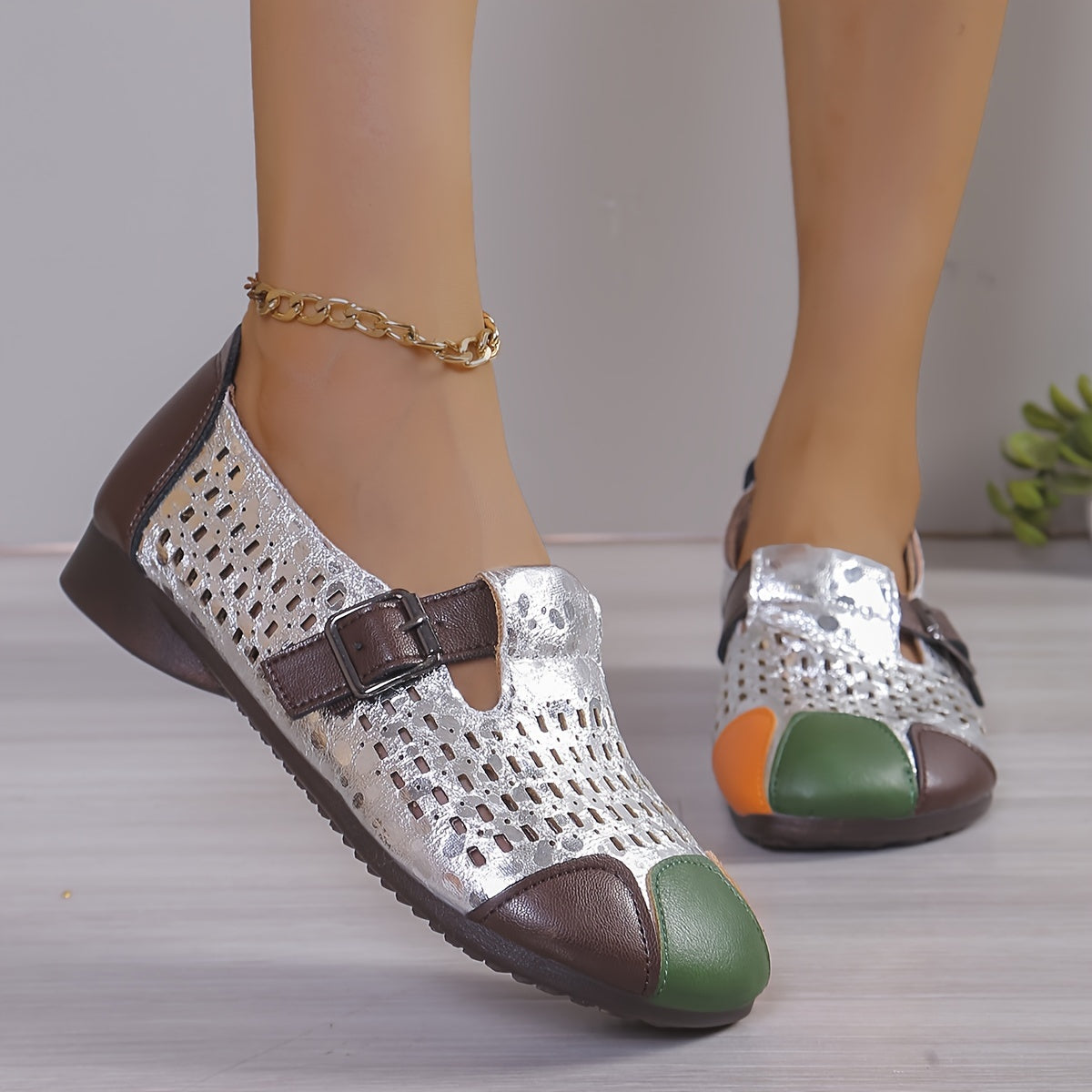 Women's Breathable Hollow Out Flat Shoes Casual Slip-On Low Top