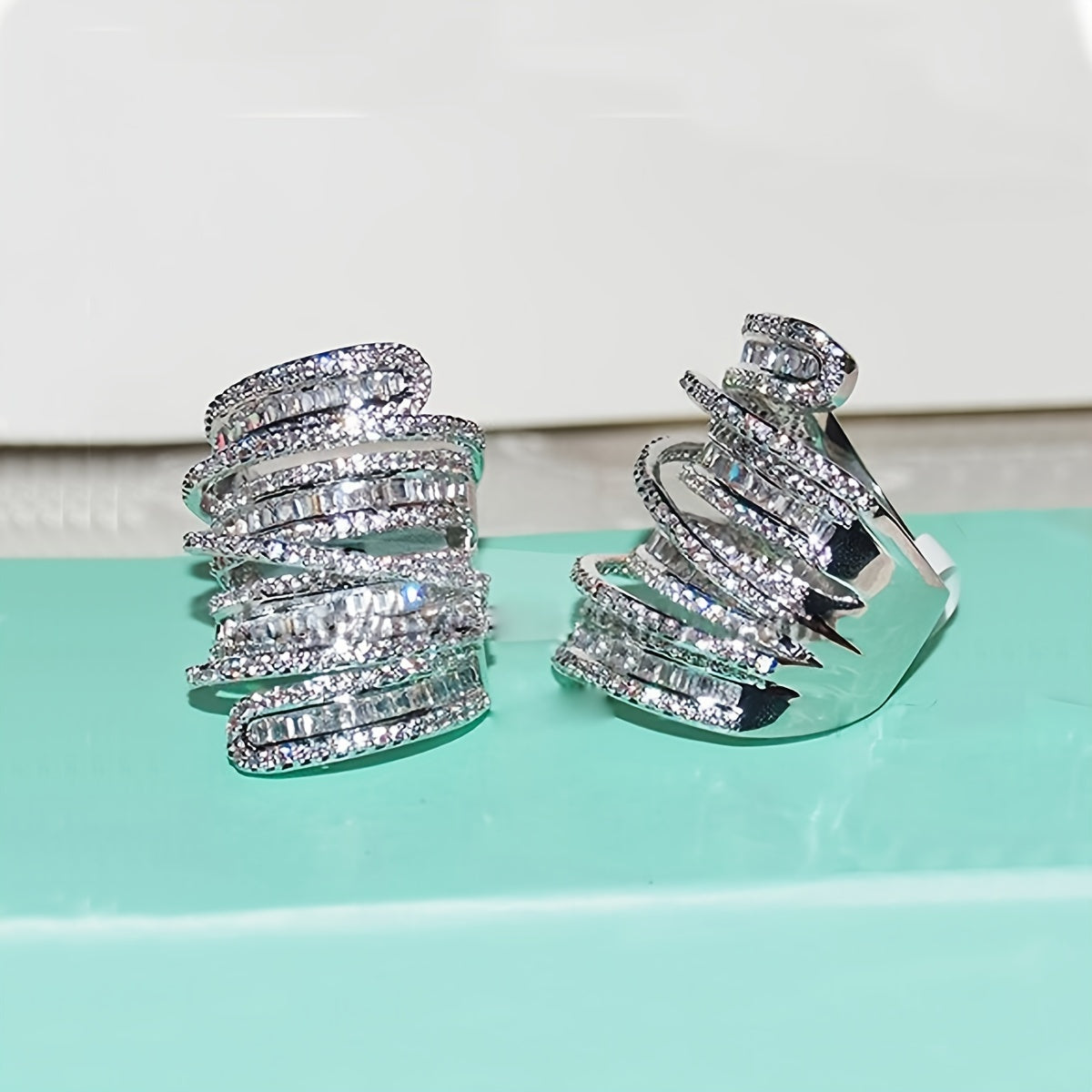 Zarif Zirkoniya Tug'ilgan Kun To'plami Halqasi - Ayollar Partiyalari, Banketlar va To'ylar uchun Mukammal