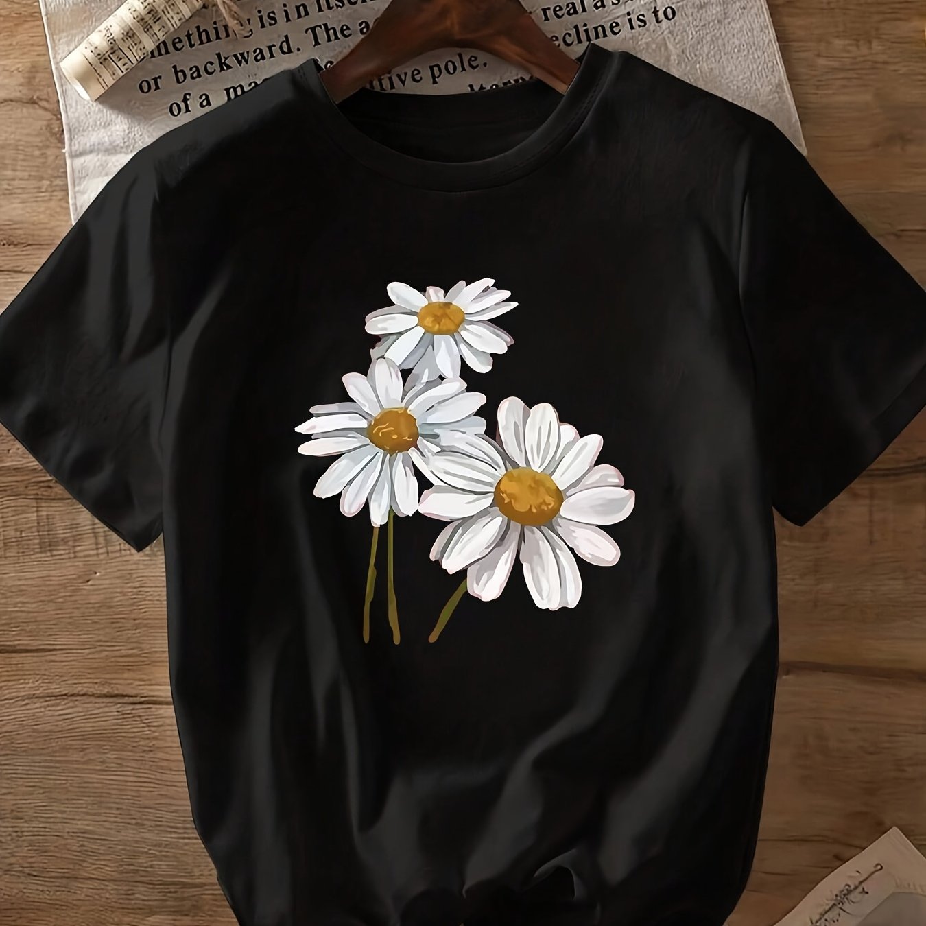 Women's Cotton Short Sleeve T-Shirt Black White Daisy Print Casual Top