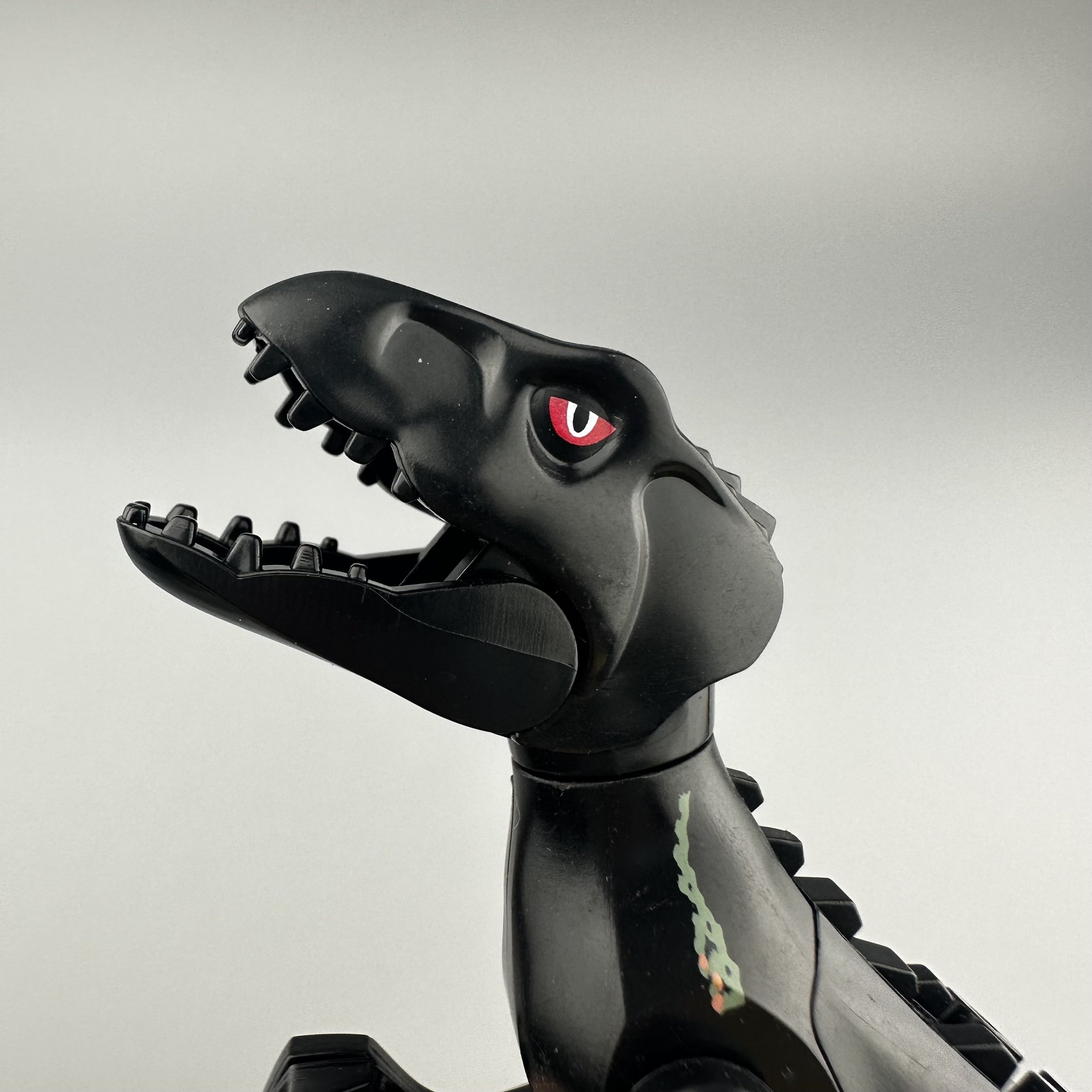 Динозаврические строительные блоки с мини-фигурками для детей от 6 лет