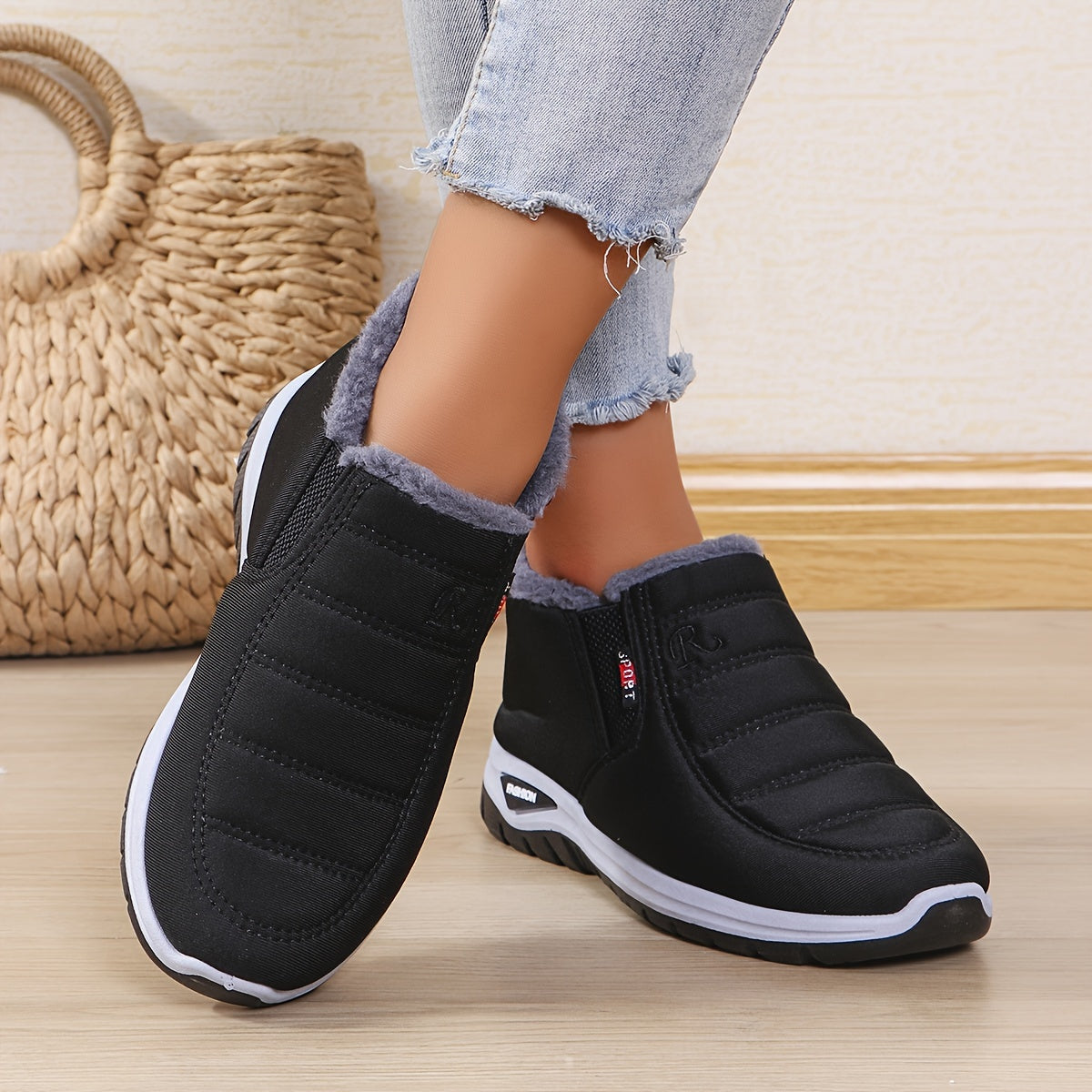 Women’s Winter Cold-Resistant Non-Slip Insulated Outdoor Boots