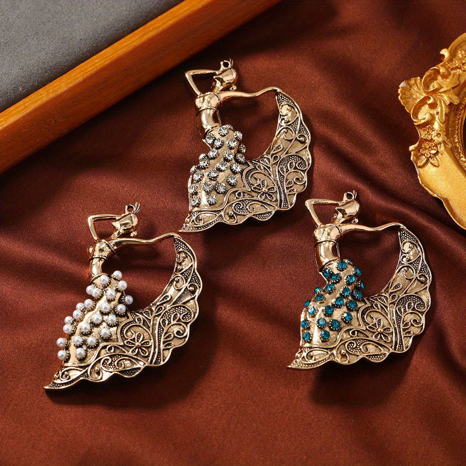 Elegant Ethnic Girl Brooch with Traditional Chinese Design for Women