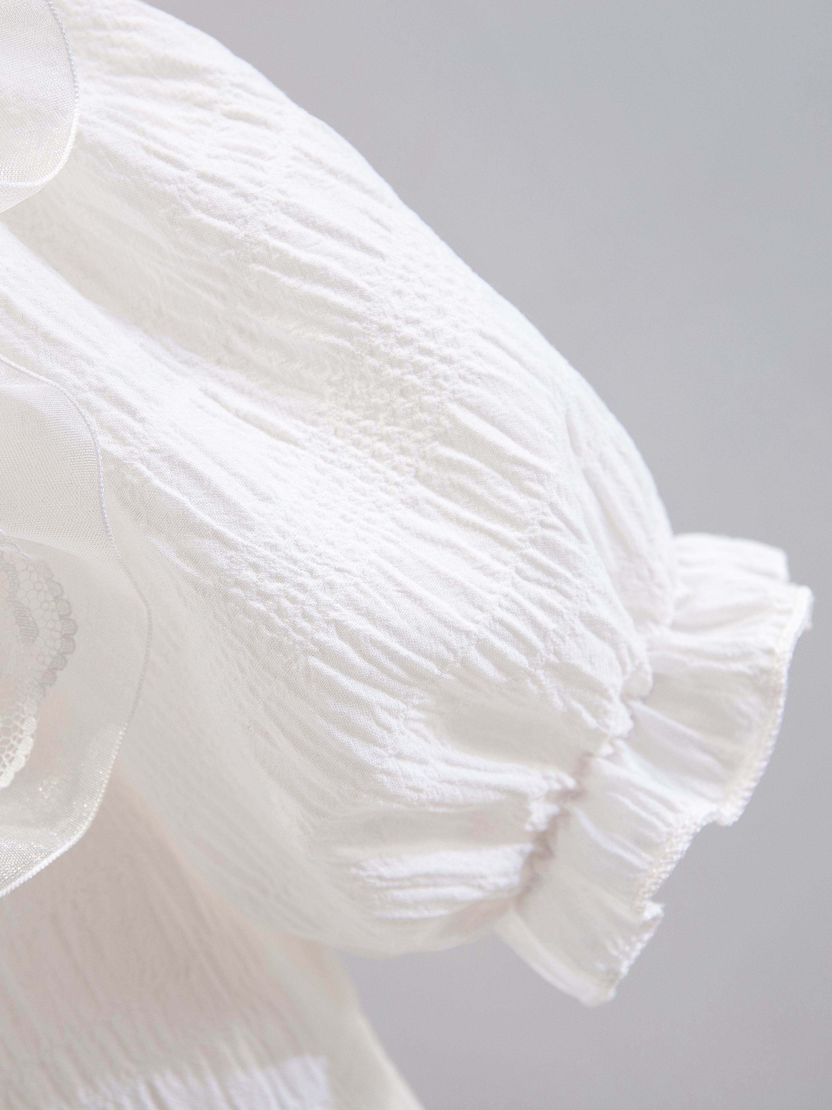 Белая короткая рубашка с рюшами для девочек с вышитым шифоном и кружевным воротником для малышей и детей