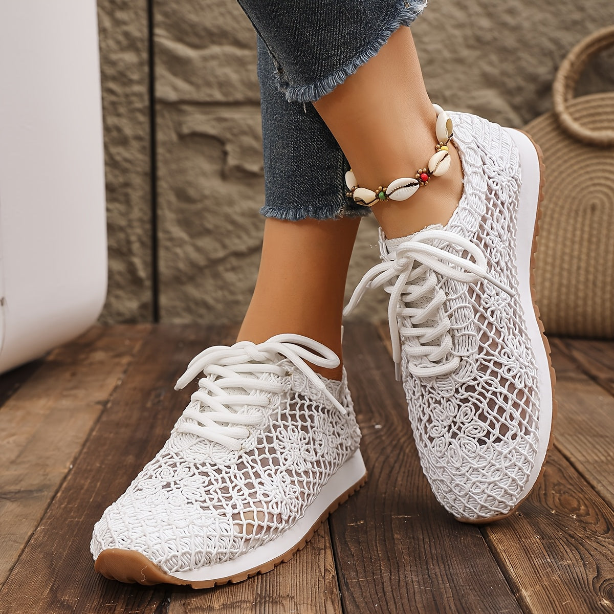 Women Mesh Sports Shoes Casual Non Slip Sneakers with Flower Pattern