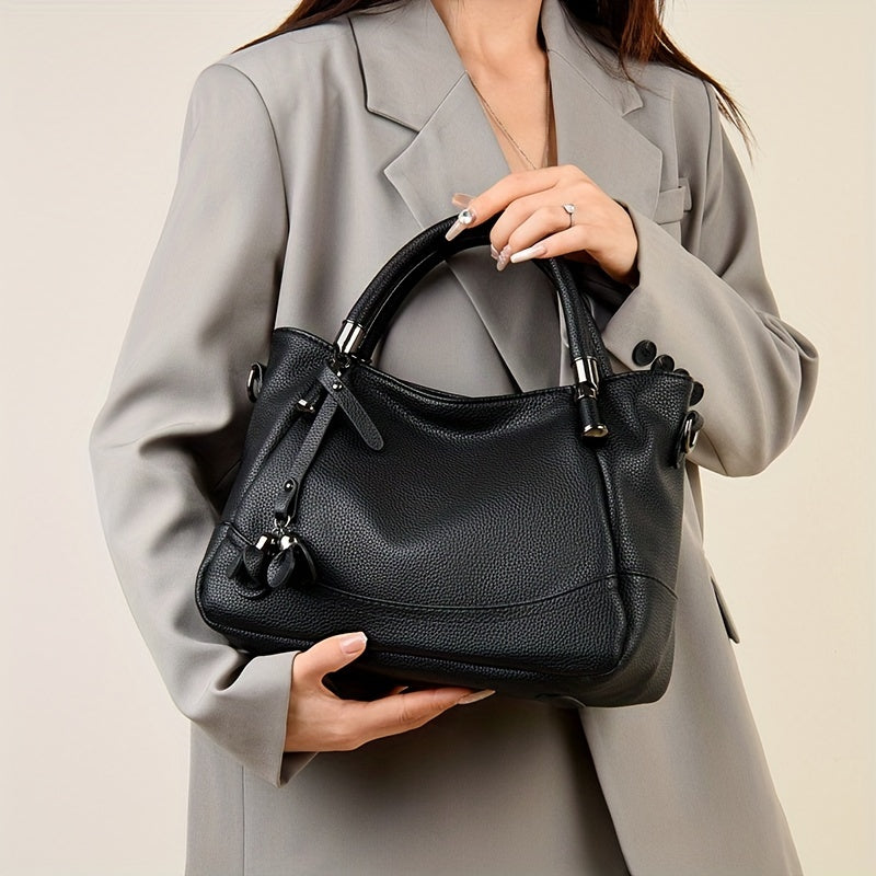 Стильная стеганая сумка для женщин с регулируемым ремнем, застежкой на молнии, полиэстеровой подкладкой, отделкой краев и дизайном на одно плечо.