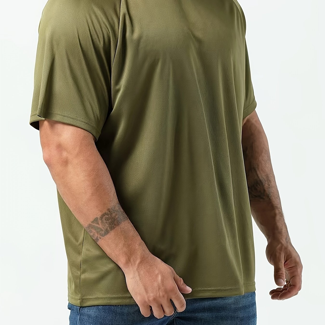 Men's Oversized Solid Polyester T-Shirt for Sports and Fitness Quick Dry Breathable Big & Tall