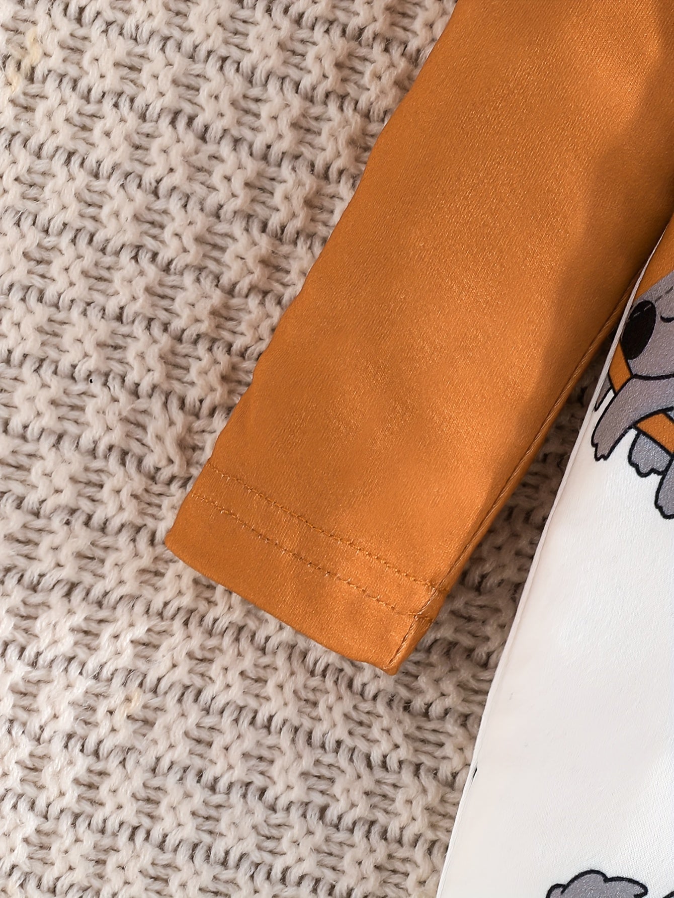 Непринужденный, милый фальшивый двухкомпонентный комбинезон с принтом мультяшного слона для мальчиков, идеален для уличной носки.