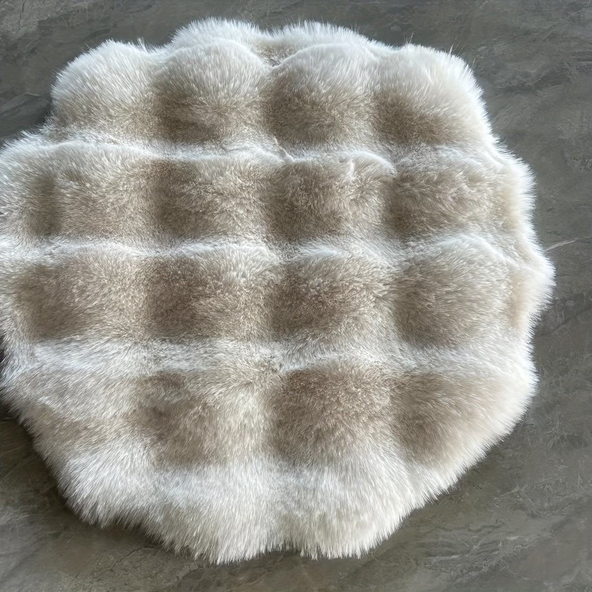 Soft Faux Rabbit Fur Round Cushion for Home Decor and Christmas Spirit