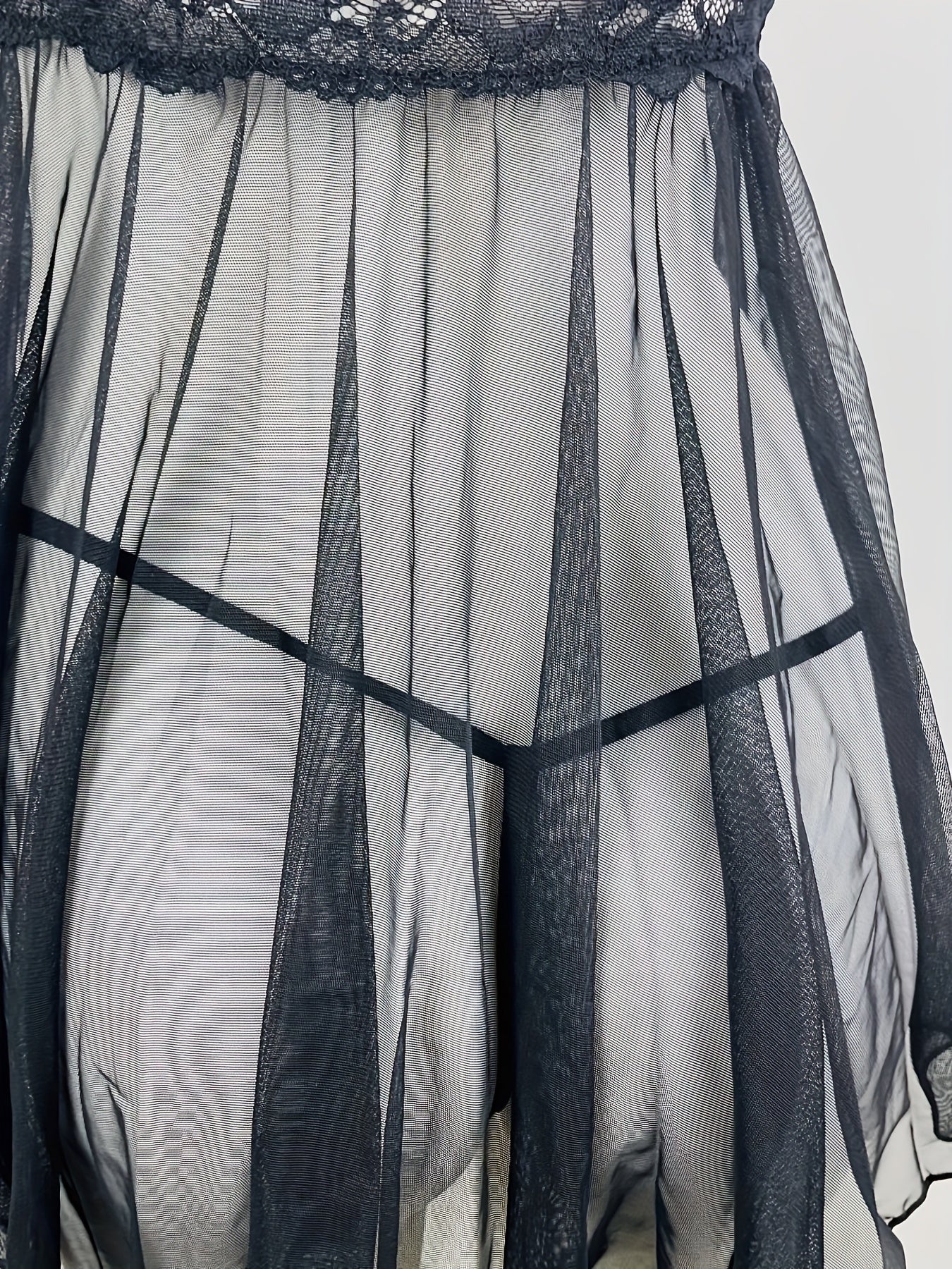 Набор нижнего белья с кружевной отделкой в стиле бэби-долл с thong, ночная сорочка из сетки с кружевными деталями, легкая поддержка, однотонный цвет, женская ночная одежда.