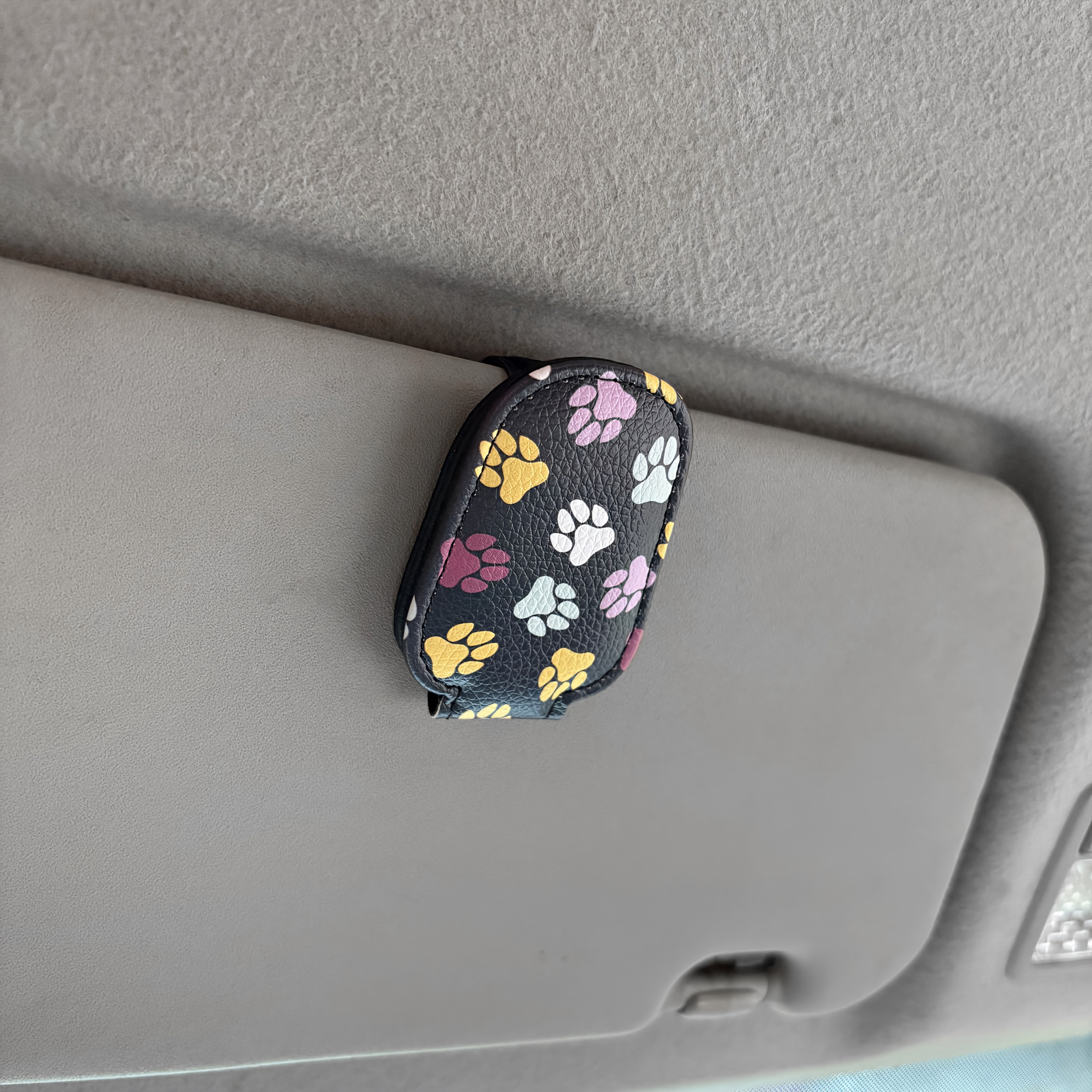 Unisex Faux Leather Magnetic Sunglasses Holder for Car Sun Visor