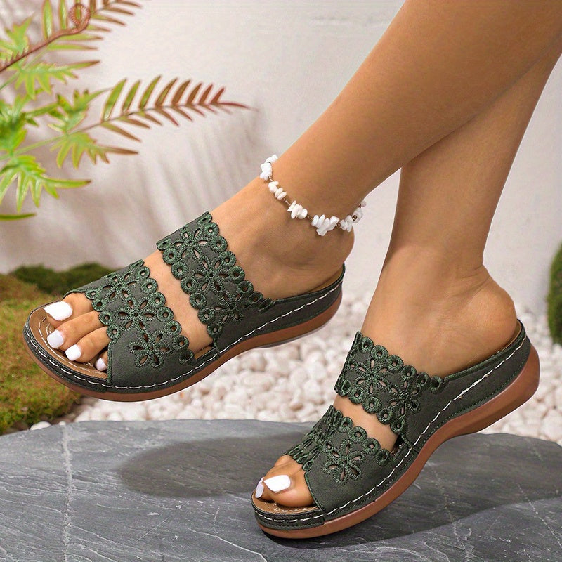 Ayollar uchun plyaj shippaklari, dam olish va sayohat uchun qulay, oddiy va tekis poyabzal