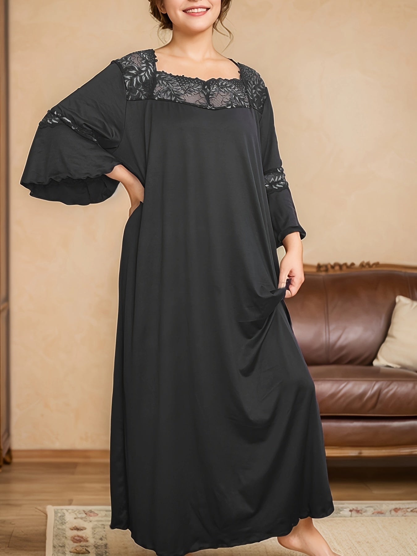 Plus Size Black Nightgown with Lace Sleep Dress for Women