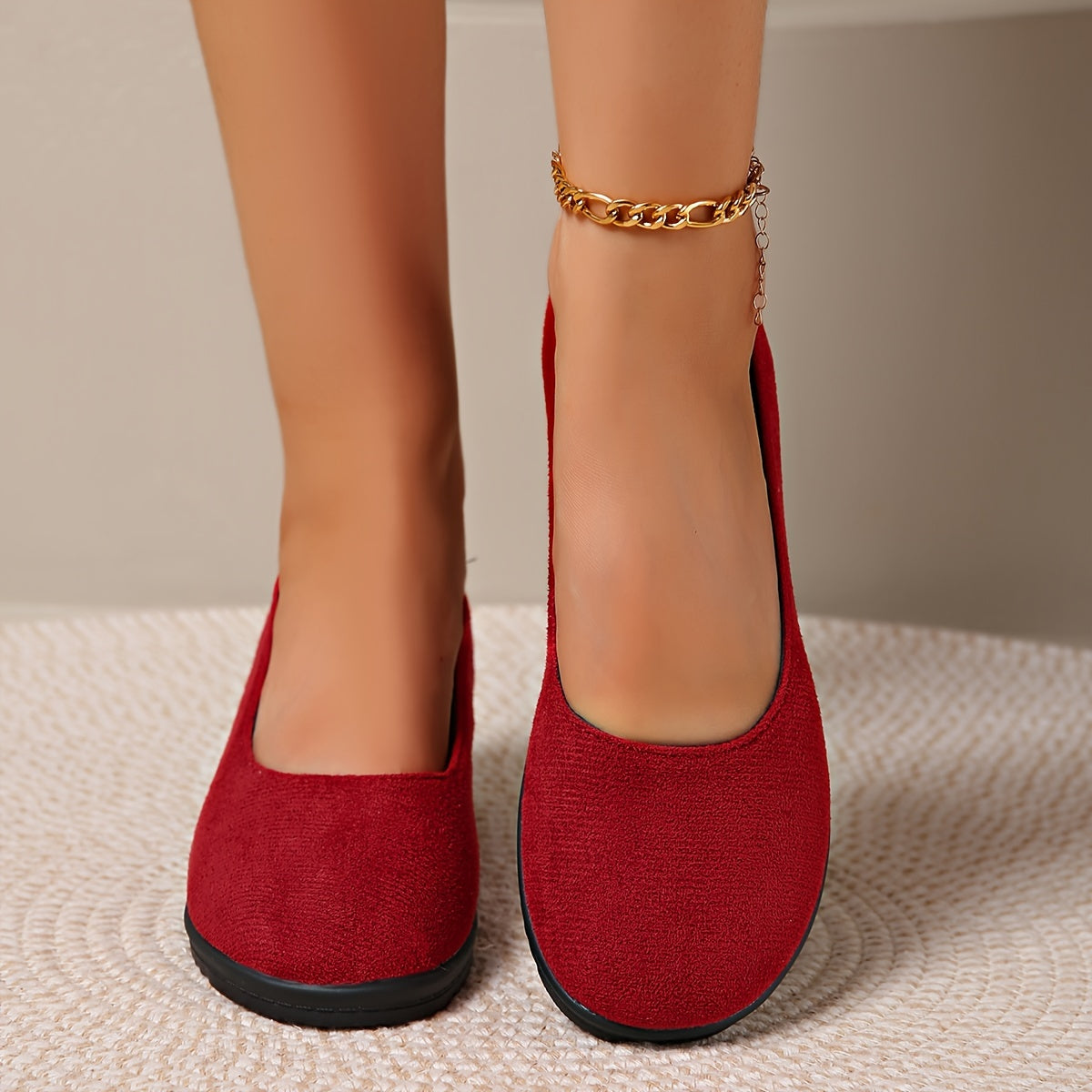 Women's Round Toe Chunky Heel Shoes Slip-On Comfortable Pumps