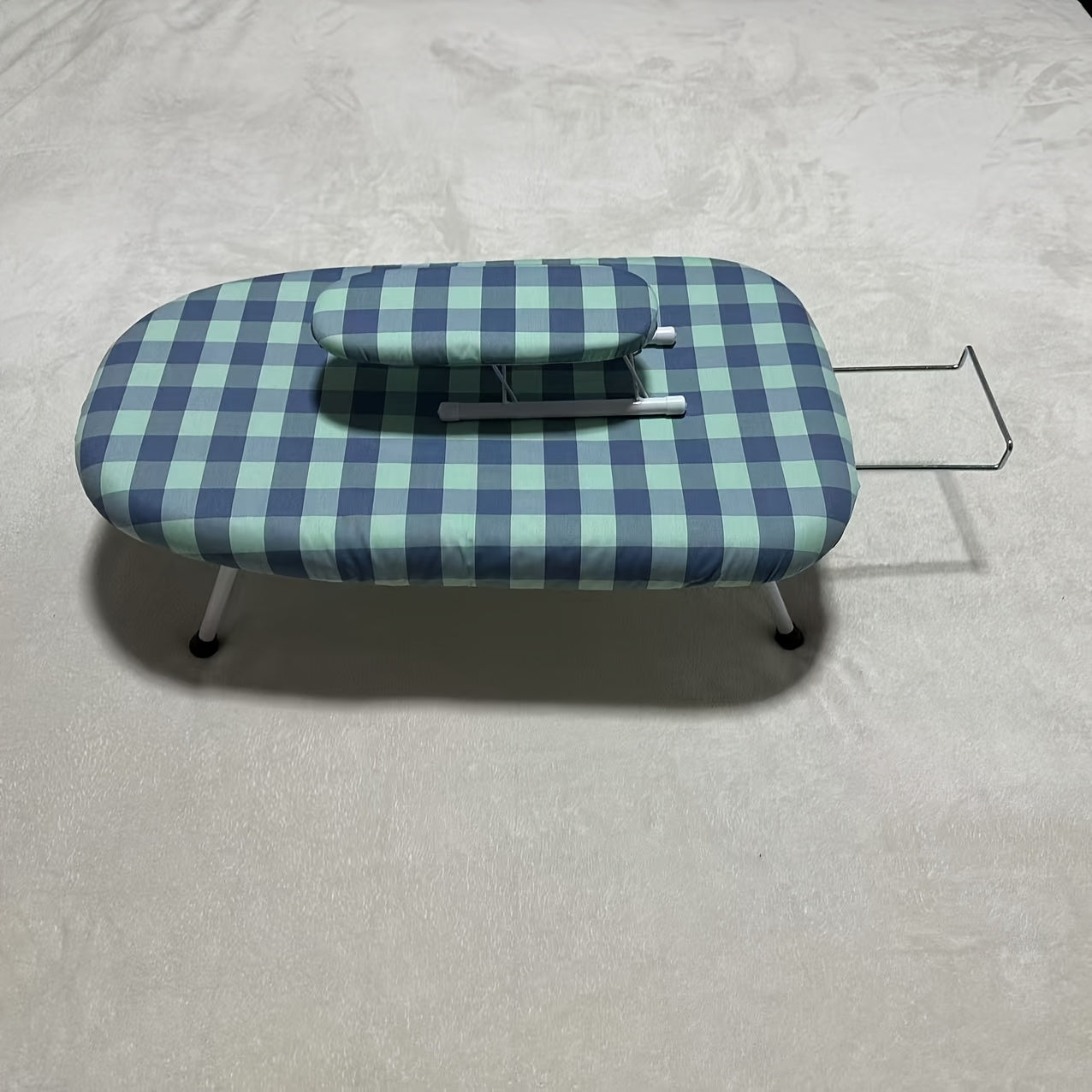 Cama para mascotas con funda removible, orificios de ventilación transpirables, soporte estable