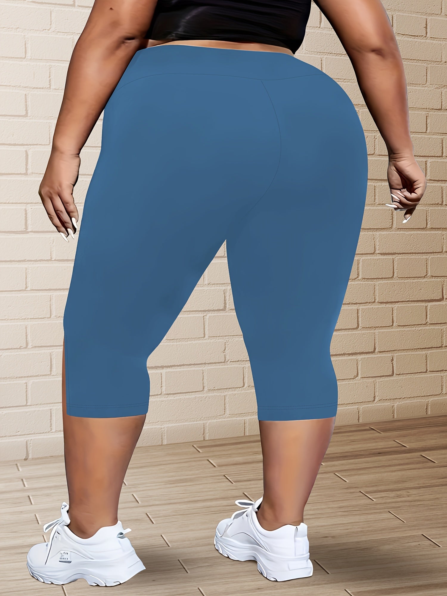 Plus Size Women's Flat Waist 7-Pocket Leggings with Side Slits for Spring Summer
