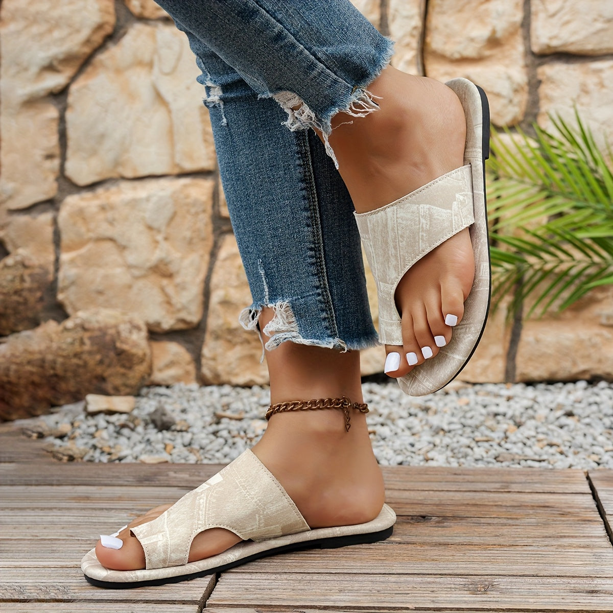 Women's Flat Sandals Open-Toe Casual Summer Shoes Non-Slip Rubber Sole