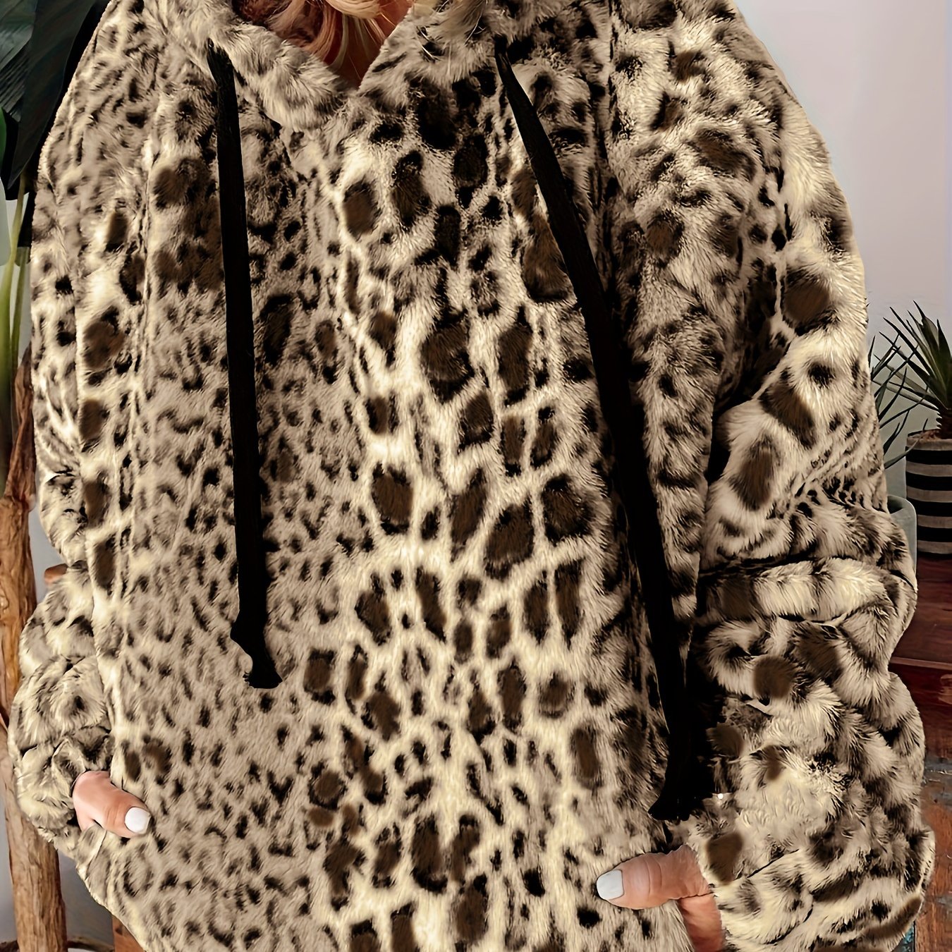 Sudadera con capucha peluda de estampado de leopardo para tallas grandes para mujer, sudadera casual de otoño e invierno